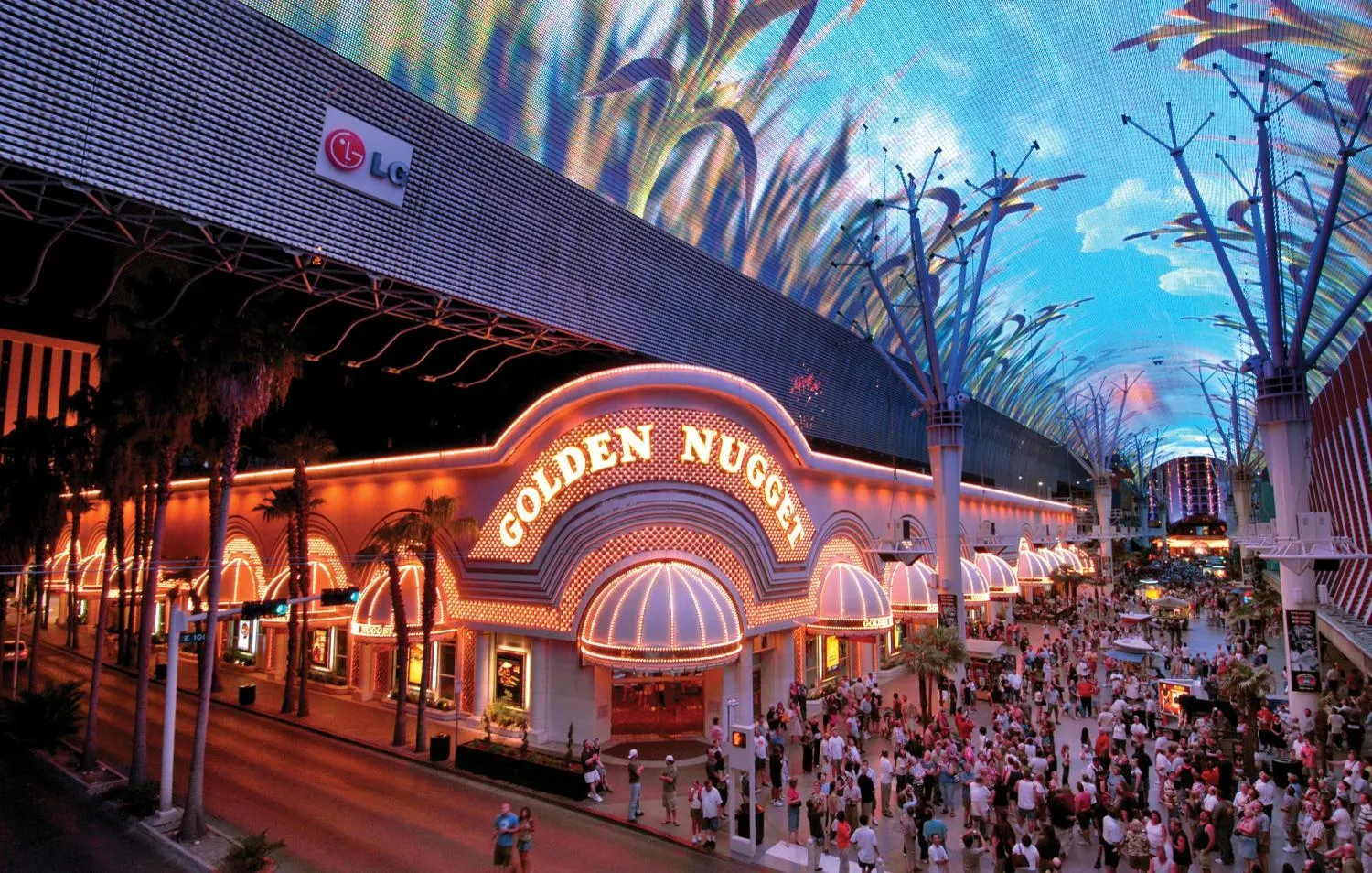 Property building in Golden Nugget Hotel & Casino Las Vegas