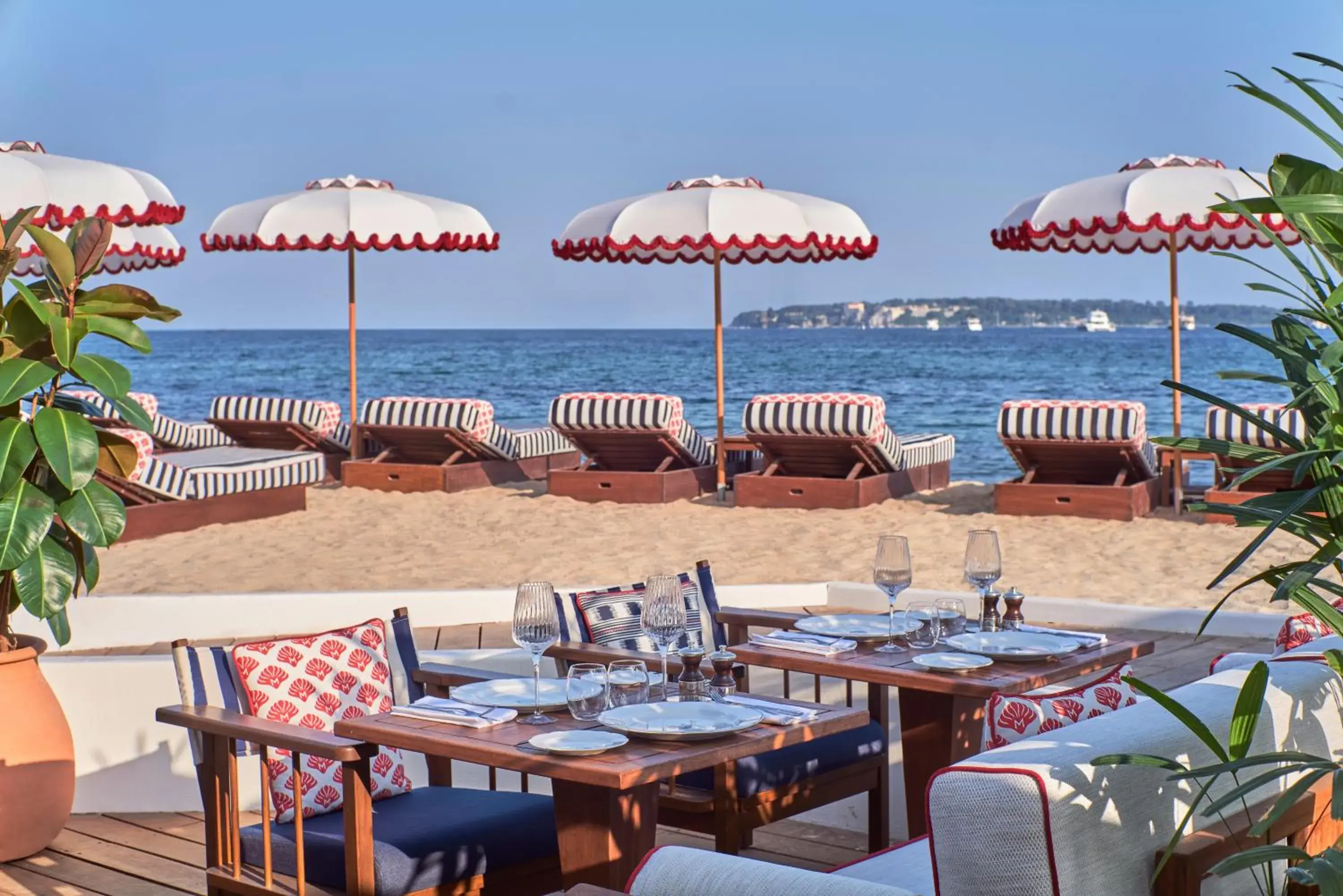 Restaurant/places to eat in Hôtel Barrière Le Majestic Cannes Restaurant/places to eat in Hôtel Barrière Le Majestic Cannes