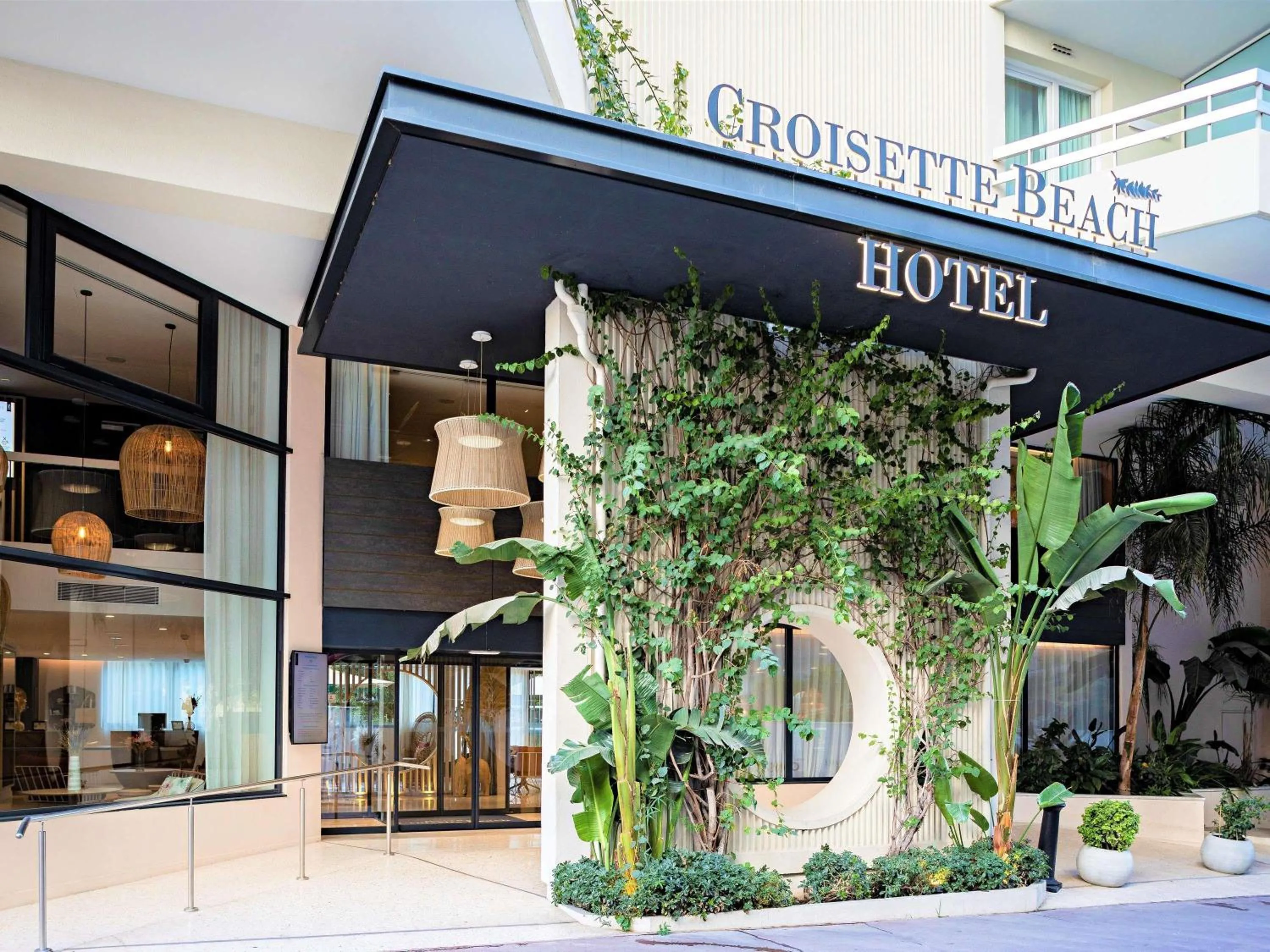 Property building in Croisette Beach Hotel Cannes - MGallery Collection