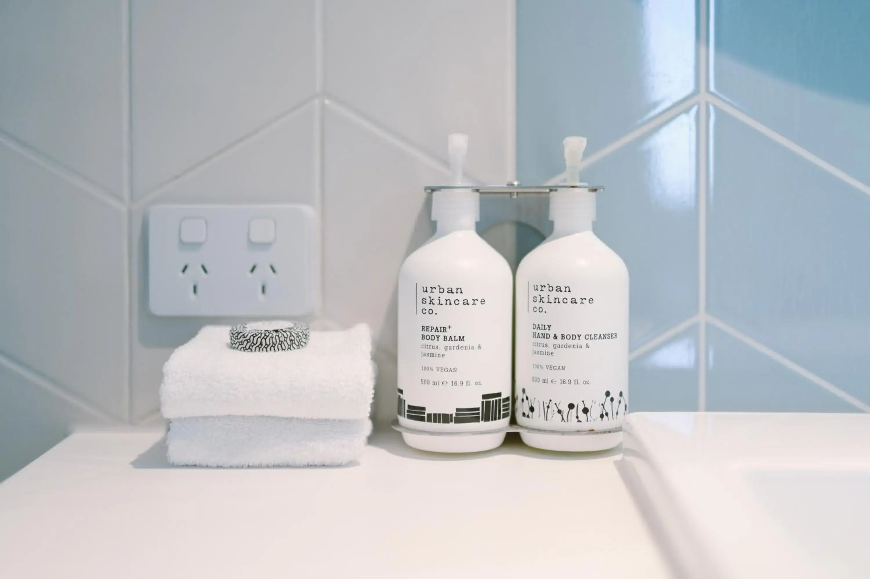 Bathroom in Holiday Inn Express Sydney Airport by IHG Bathroom in Holiday Inn Express Sydney Airport by IHG