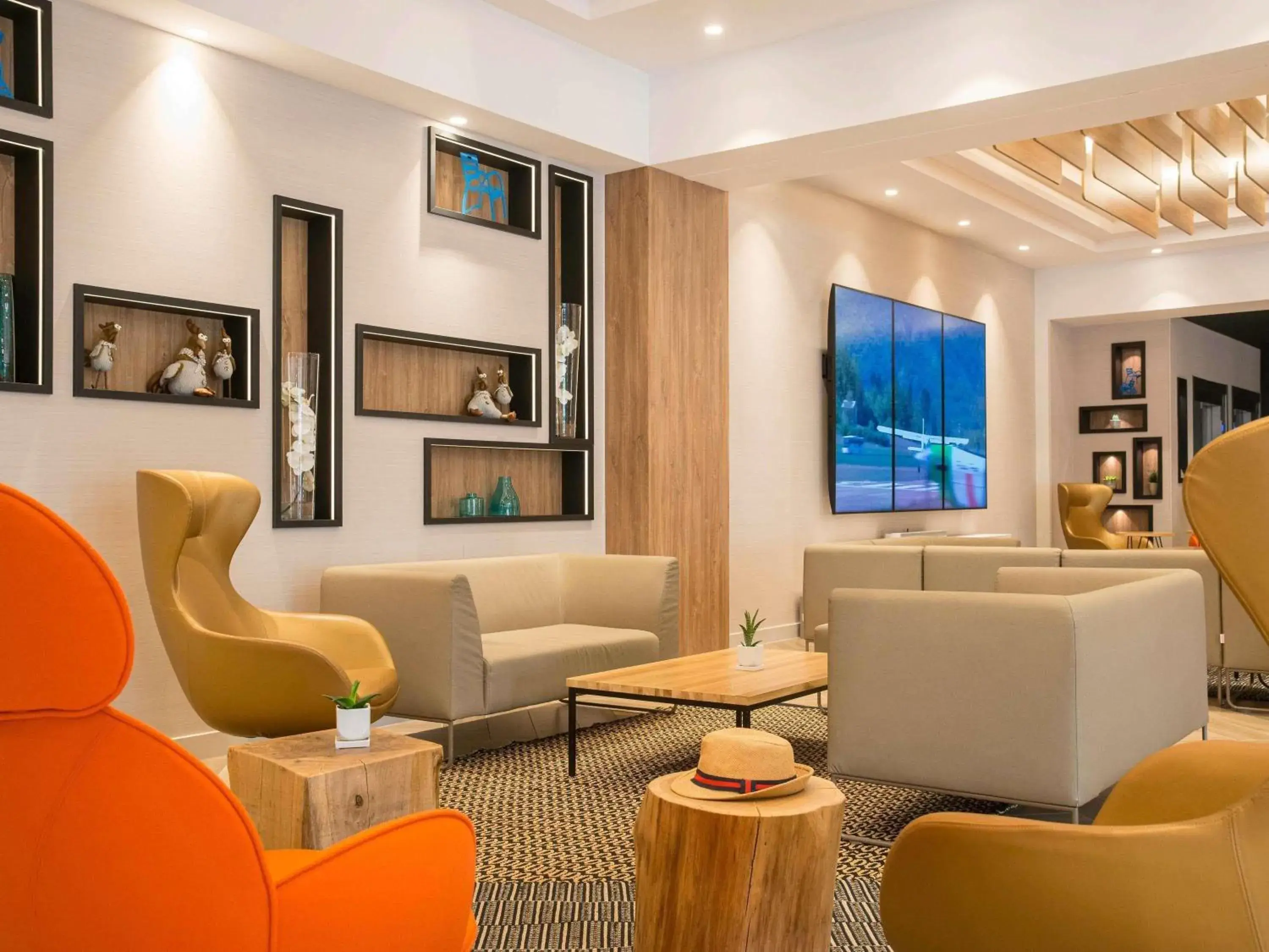 Property building in Novotel Nice Arenas Aeroport Property building in Novotel Nice Arenas Aeroport