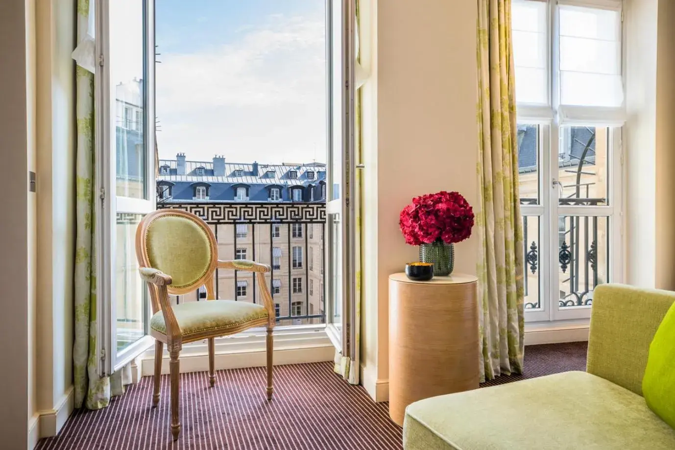 Bedroom in Grand Hôtel Du Palais Royal Bedroom in Grand Hôtel Du Palais Royal