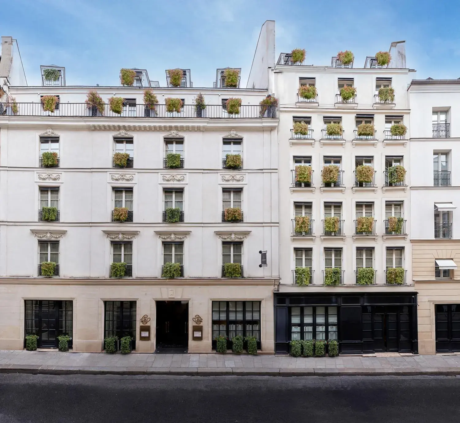 Property building in Le Burgundy Paris Property building in Le Burgundy Paris