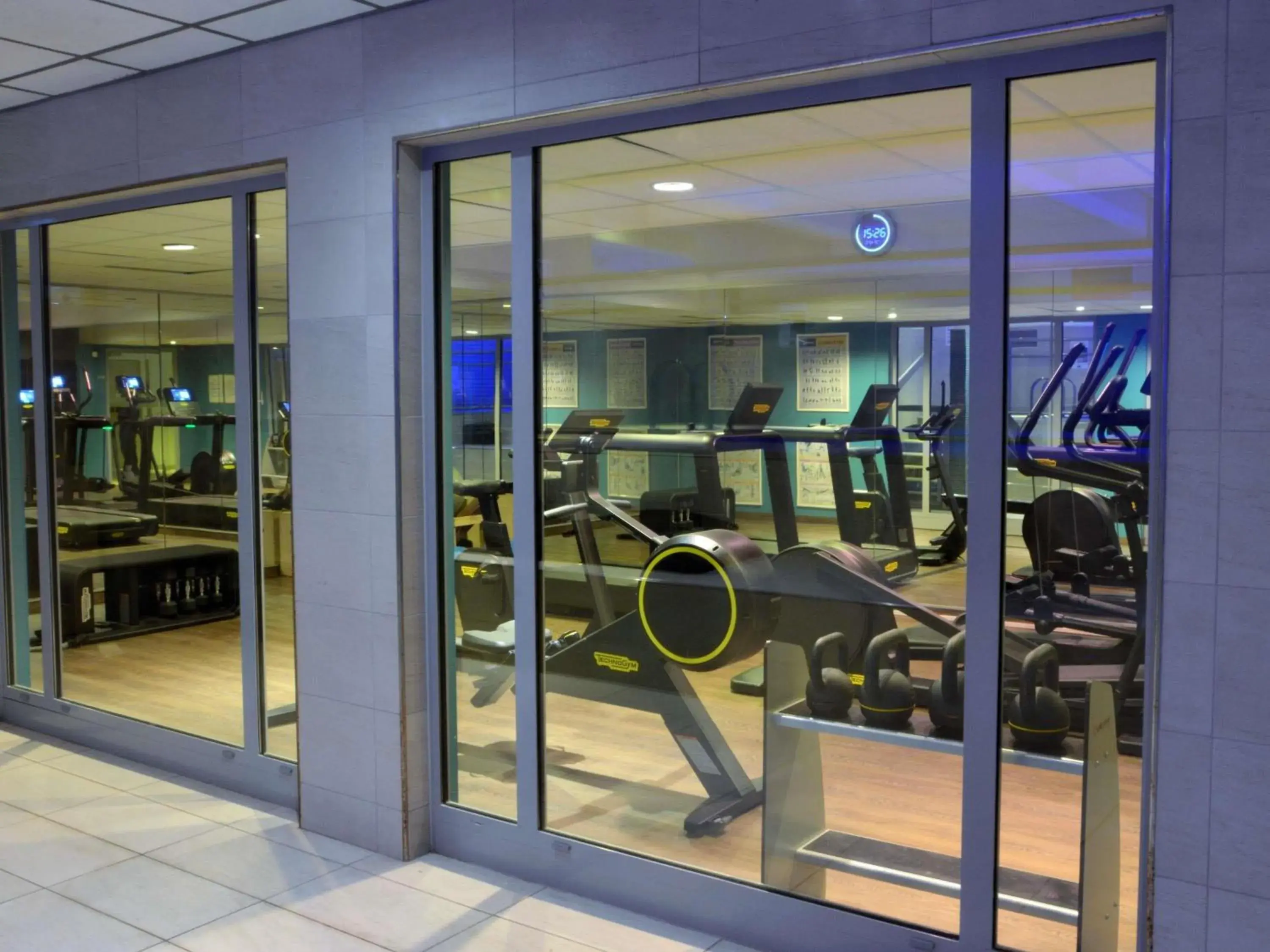 Fitness centre/facilities in Mercure Lyon Centre Saxe Lafayette Fitness centre/facilities in Mercure Lyon Centre Saxe Lafayette