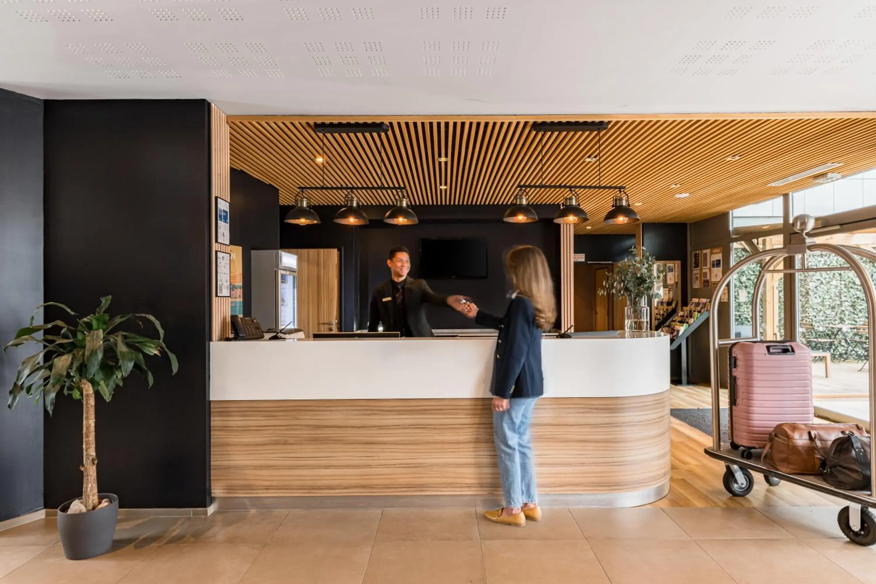 Lobby or reception in Appart hôtel Q7 Lodge Lyon 7 Lobby or reception in Appart hôtel Q7 Lodge Lyon 7