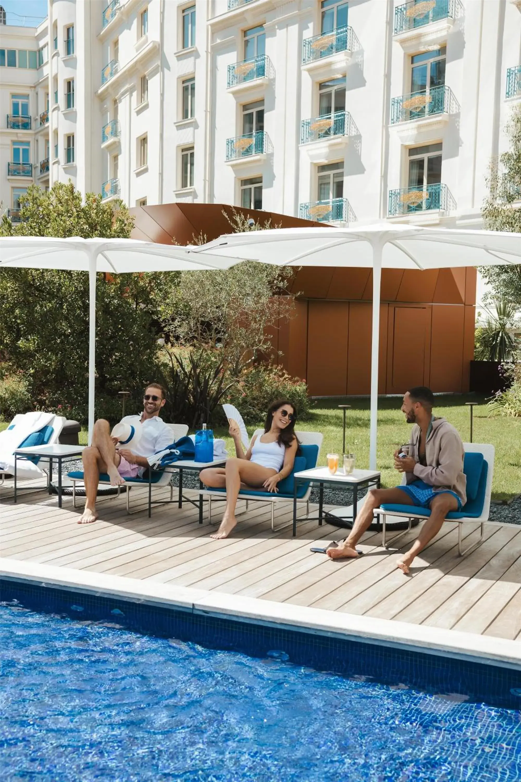 Swimming pool in Hôtel Martinez, in The Unbound Collection by Hyatt Swimming pool in Hôtel Martinez, in The Unbound Collection by Hyatt