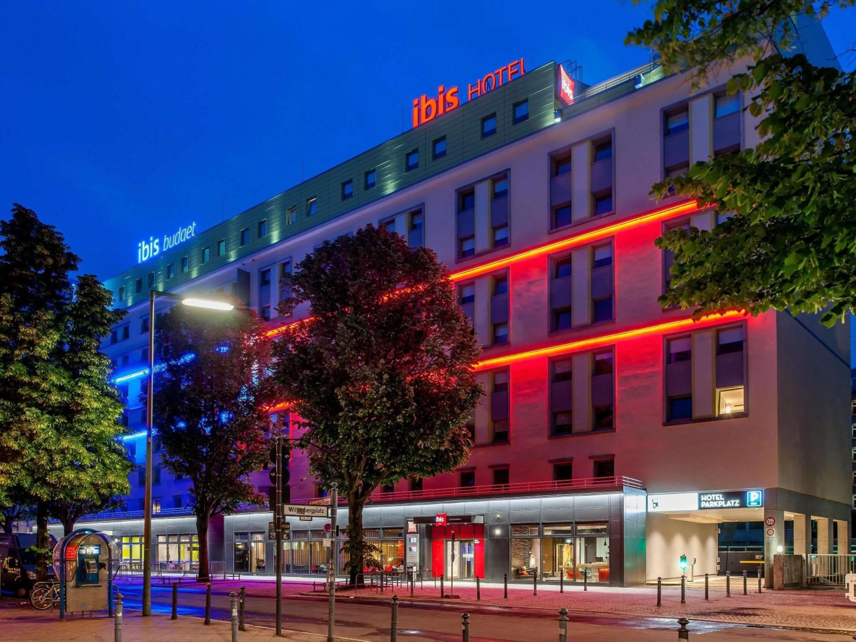 Property building in ibis Berlin Kurfuerstendamm