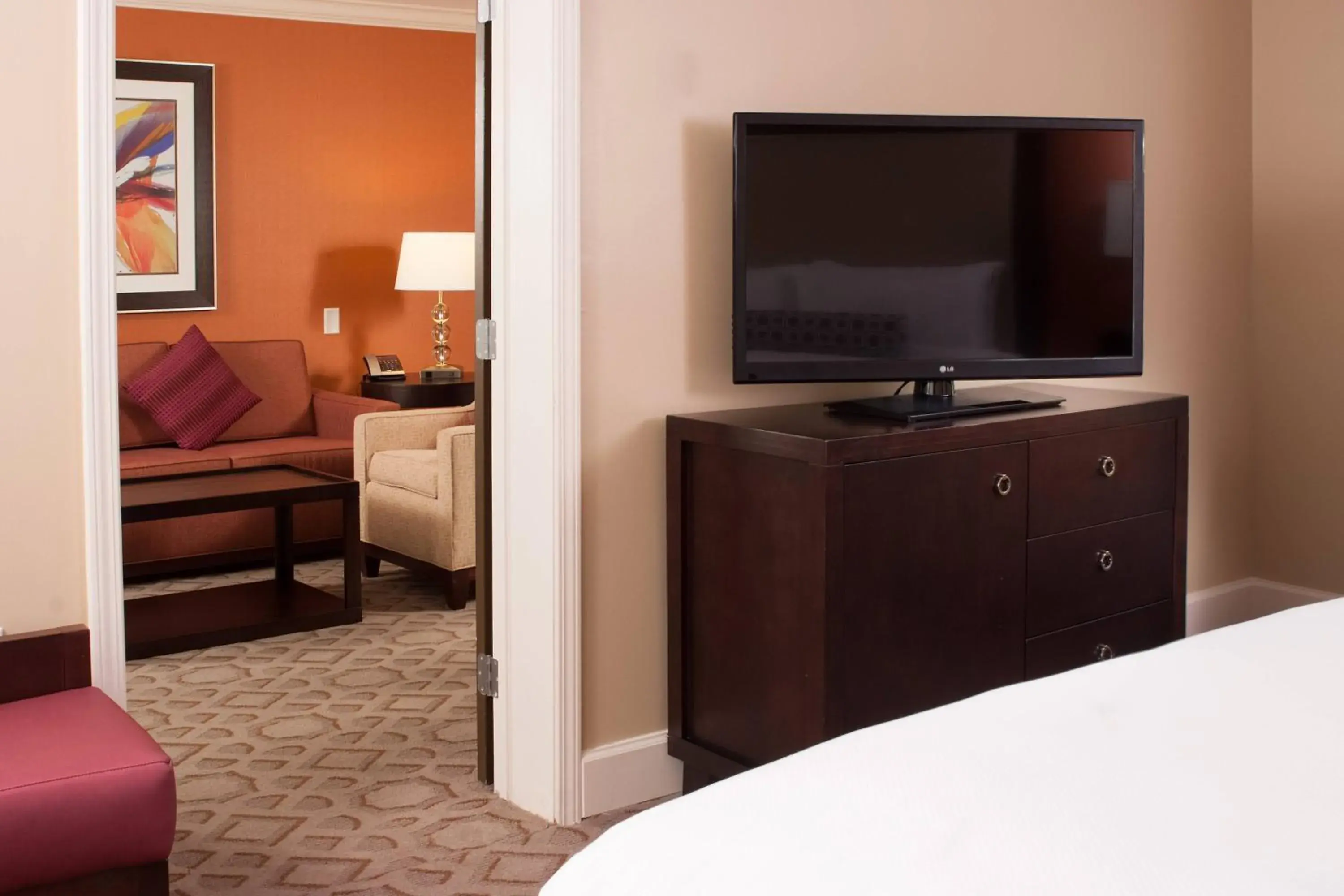 Bedroom, Bed in Delta Hotels by Marriott Orlando Lake Buena Vista Bedroom, Bed in Delta Hotels by Marriott Orlando Lake Buena Vista