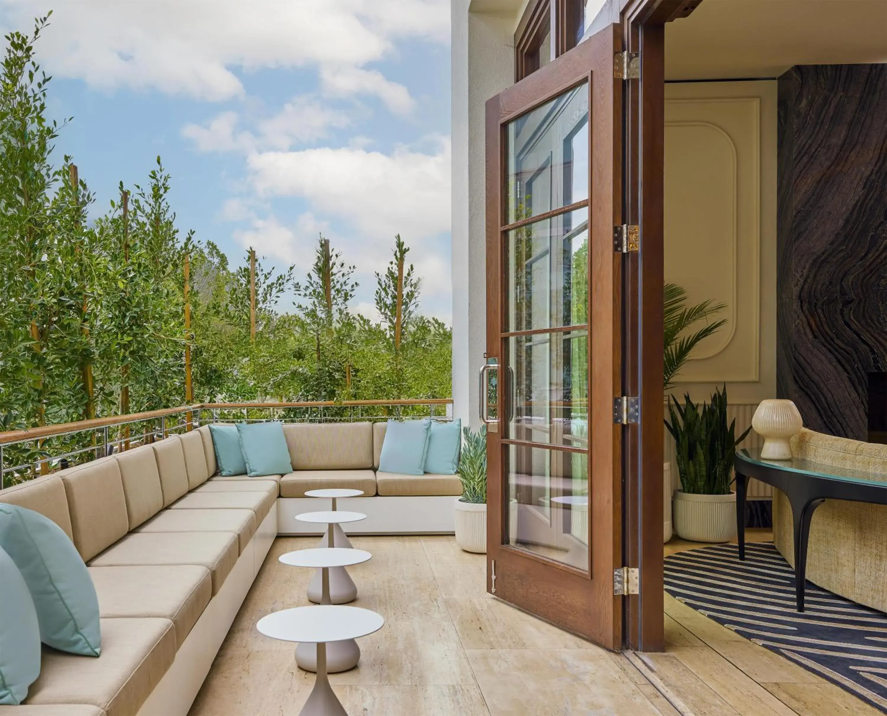 Cameo Beverly Hills, LXR Hotels & Resorts Cameo Beverly Hills, LXR Hotels & Resorts