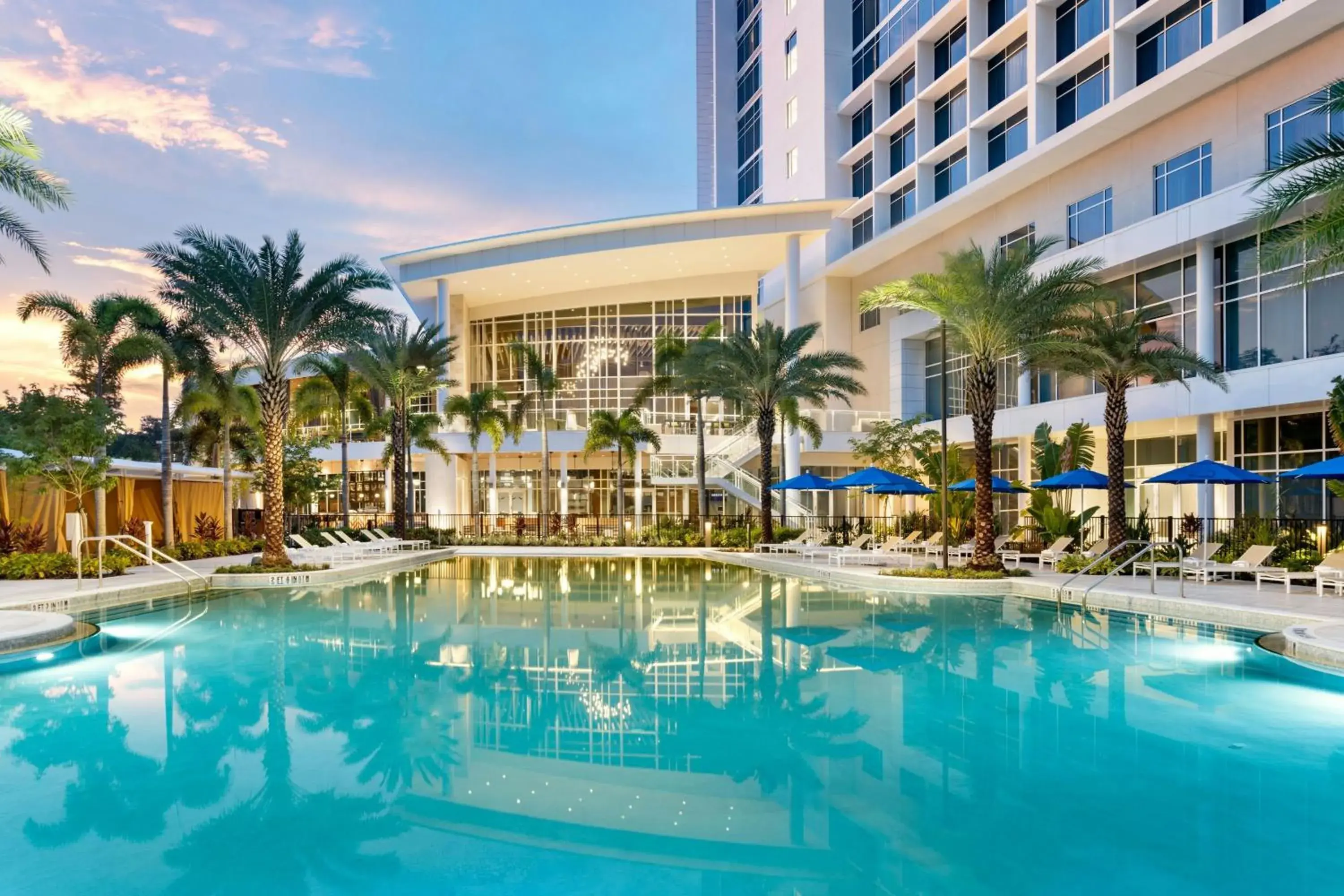 Swimming pool in JW Marriott Orlando Bonnet Creek Resort & Spa Swimming pool in JW Marriott Orlando Bonnet Creek Resort & Spa