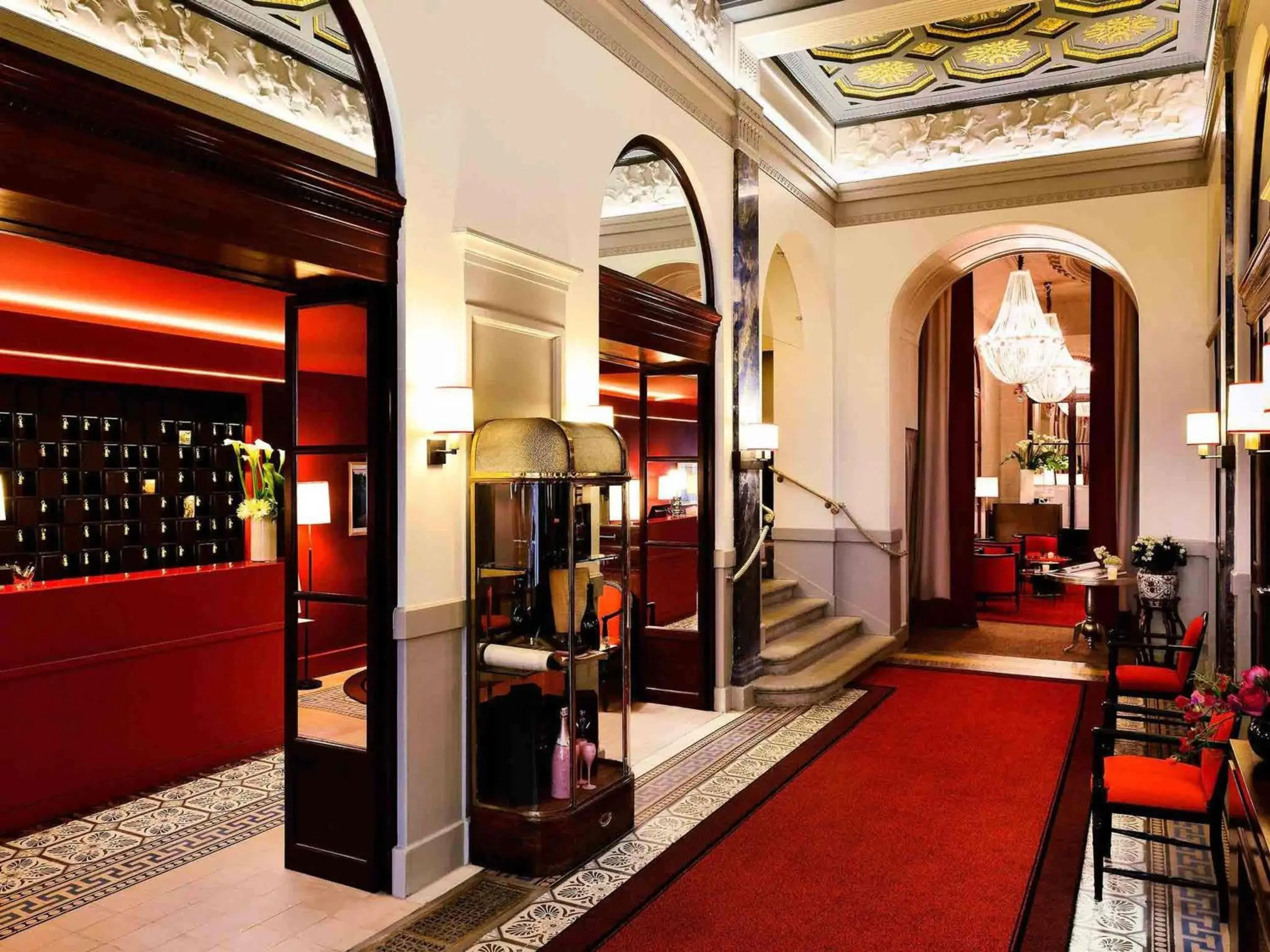 Property building in Carlton Hotel Lyon - MGallery Collection Property building in Carlton Hotel Lyon - MGallery Collection