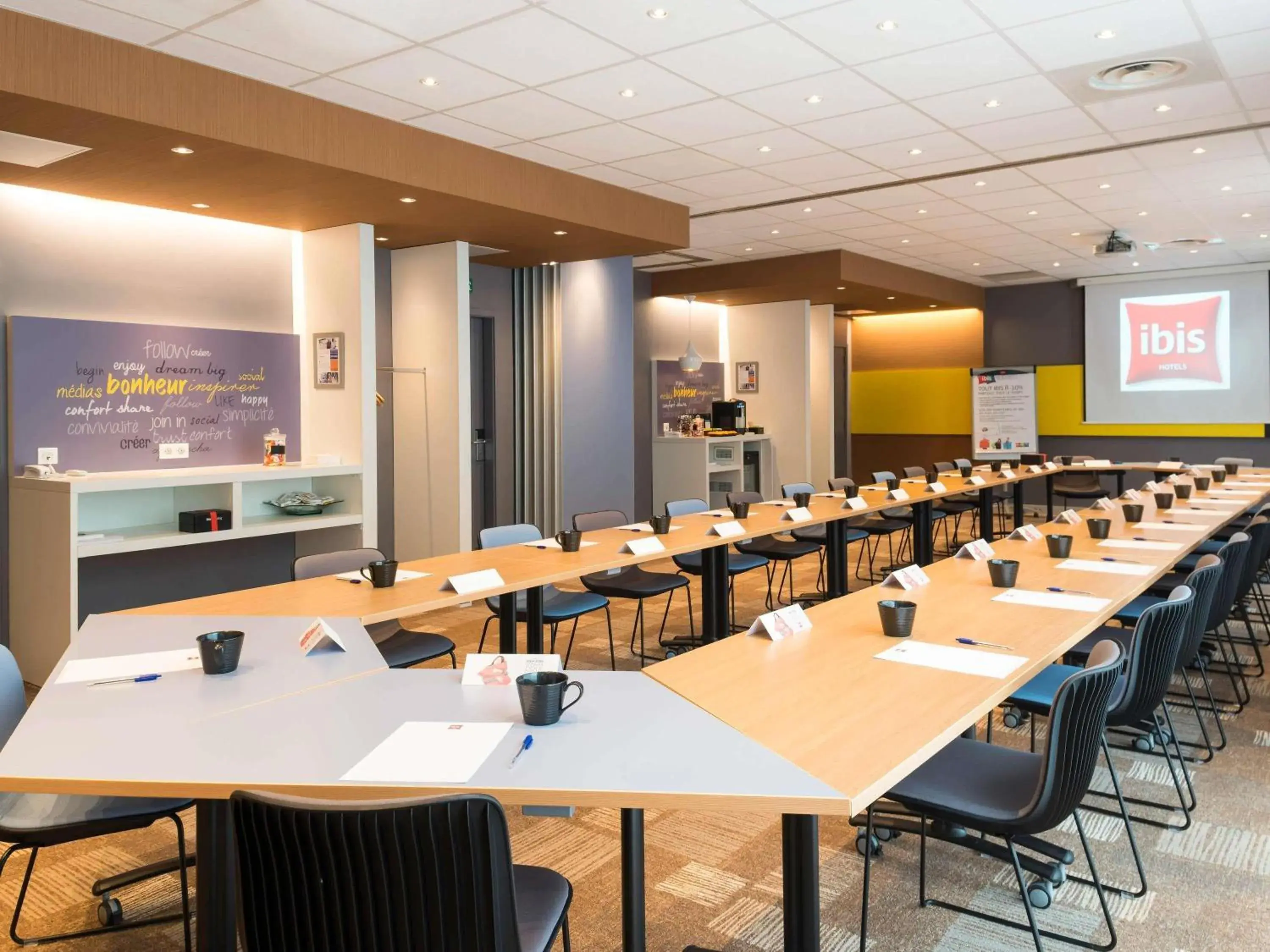 Property building in ibis Lyon Part Dieu Les Halles Property building in ibis Lyon Part Dieu Les Halles