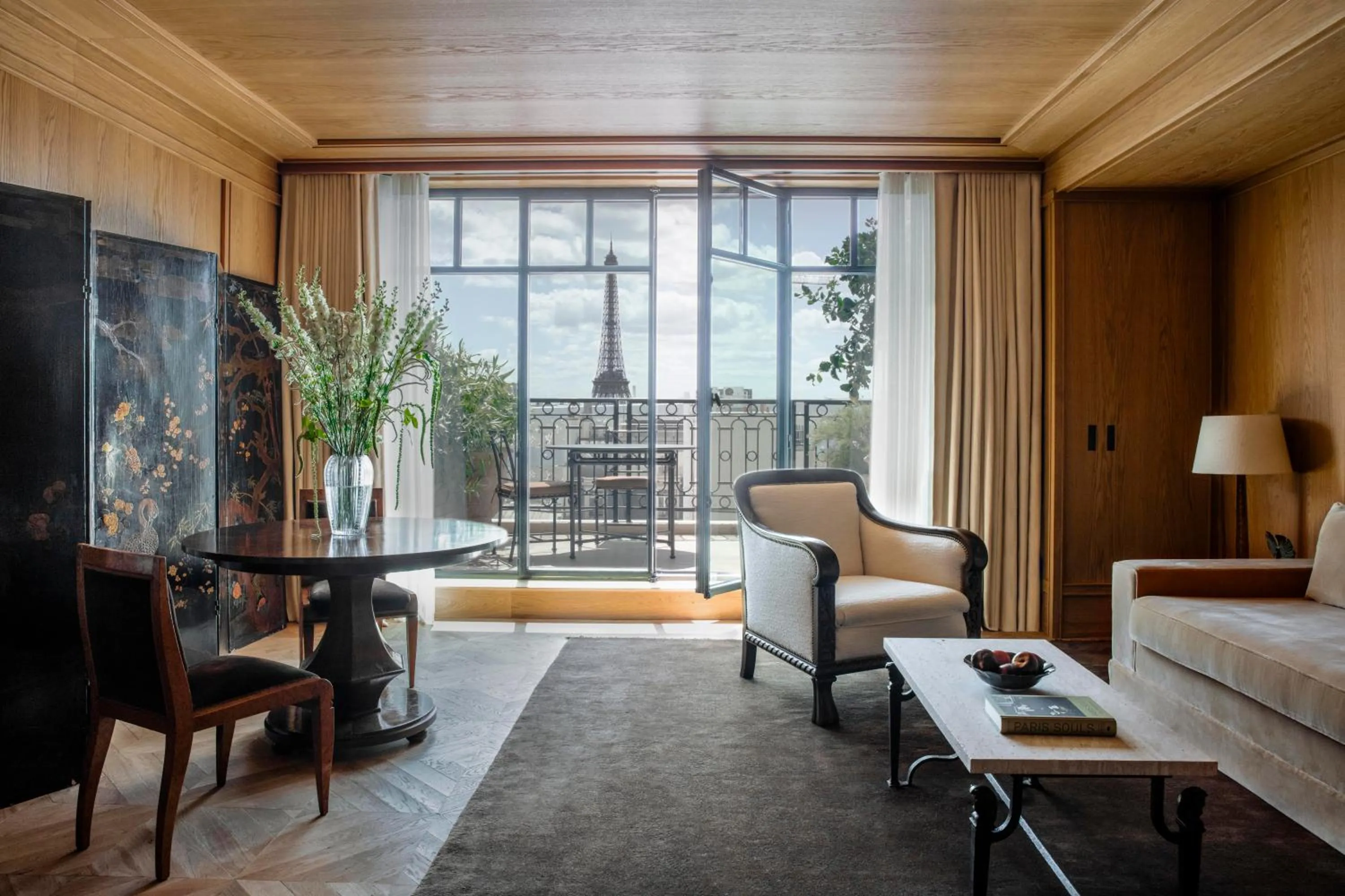 Living room in Hôtel Balzac Paris & Spa Ikoï
