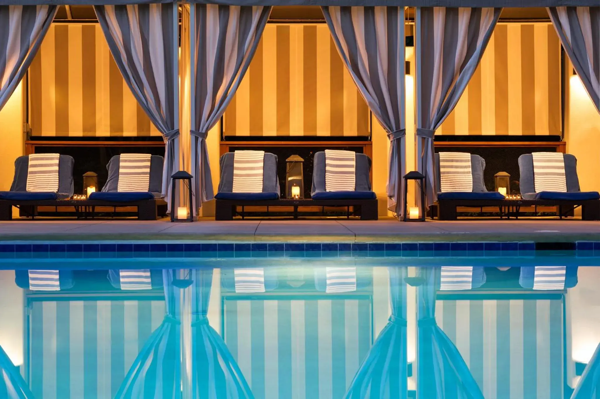Pool view in Le Meridien Atlanta Perimeter Pool view in Le Meridien Atlanta Perimeter