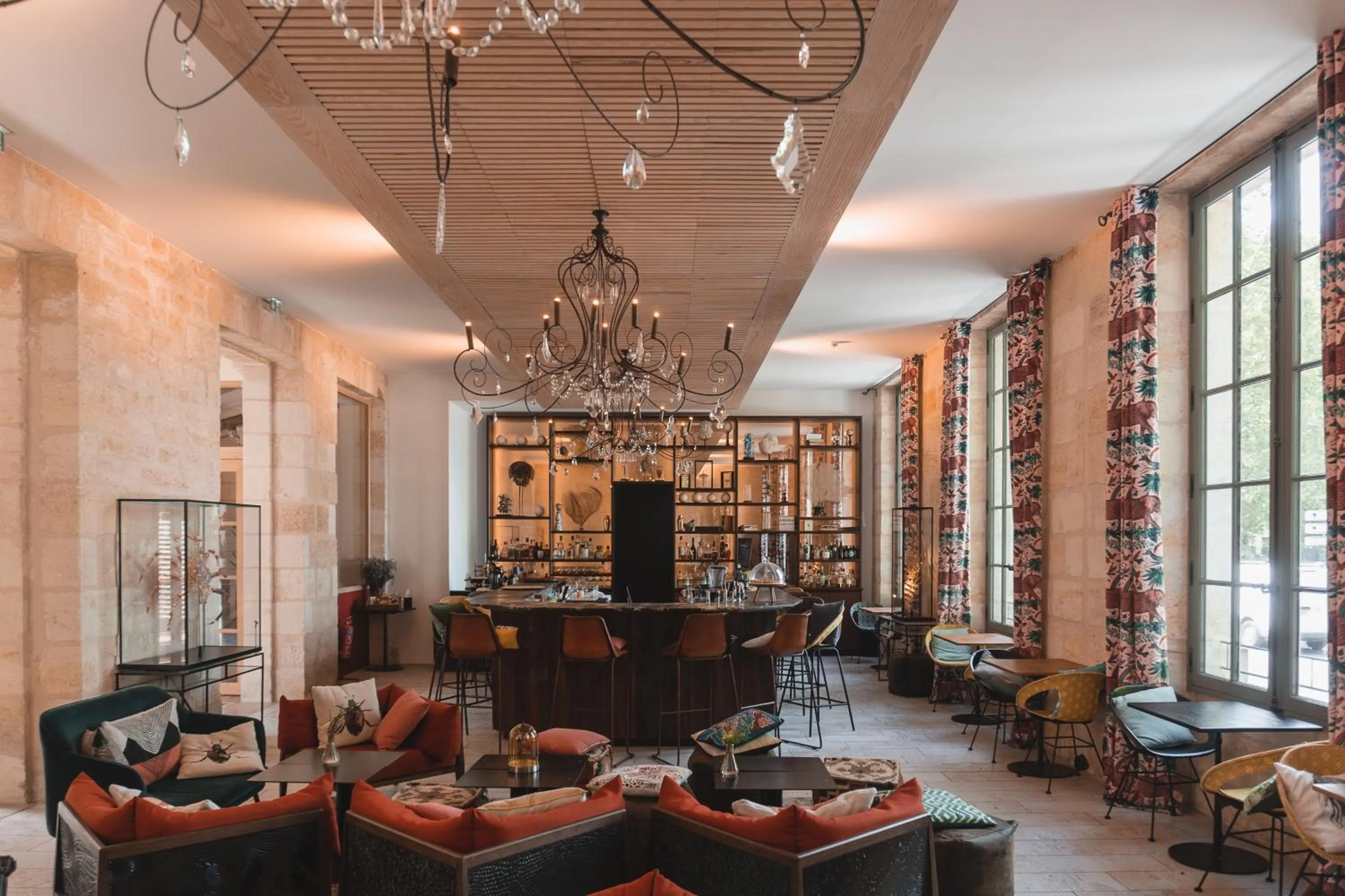 Lounge or bar in Hotel La Zoologie & Spa Bordeaux