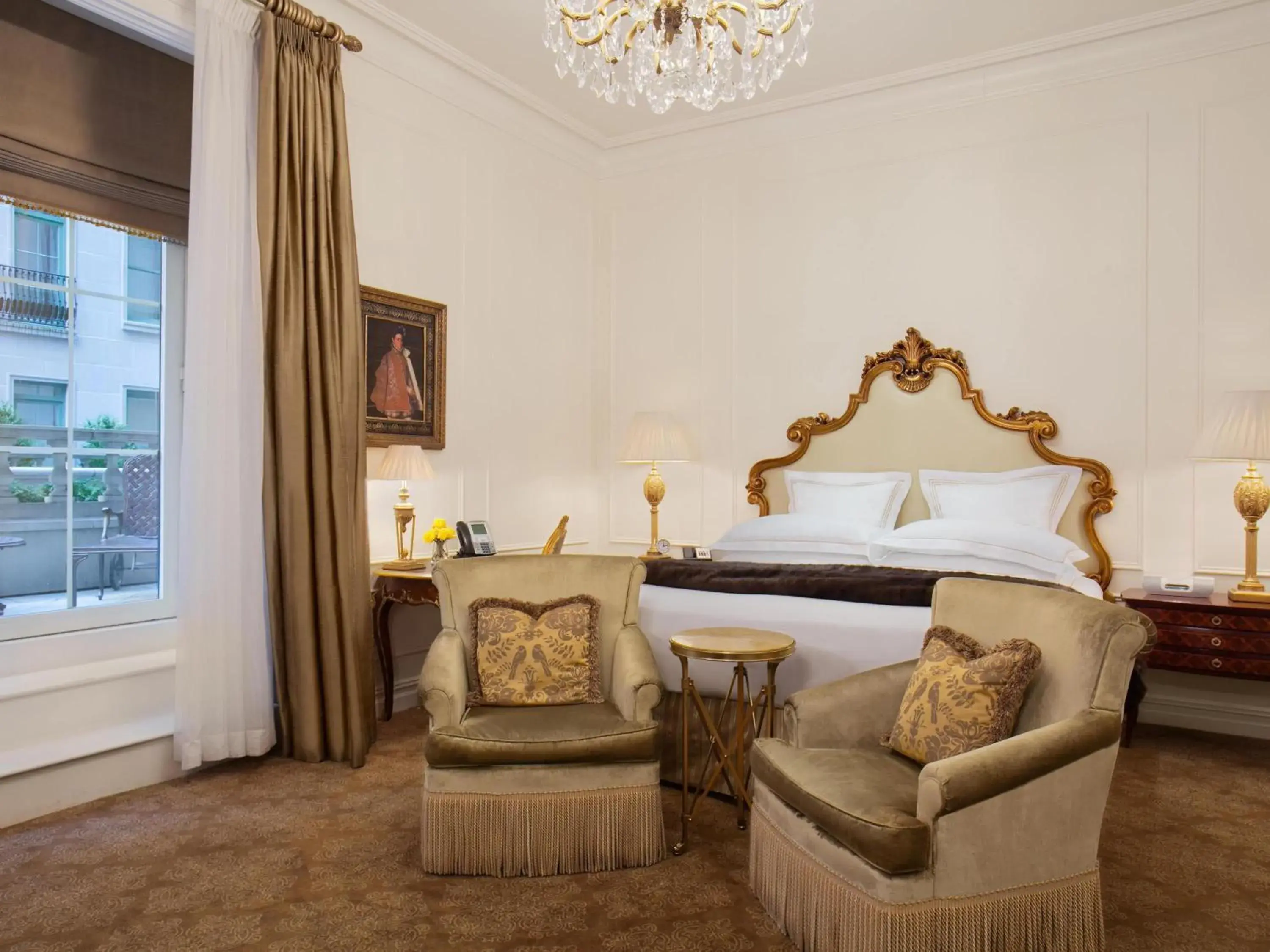 Bedroom, Bed in The Plaza Bedroom, Bed in The Plaza