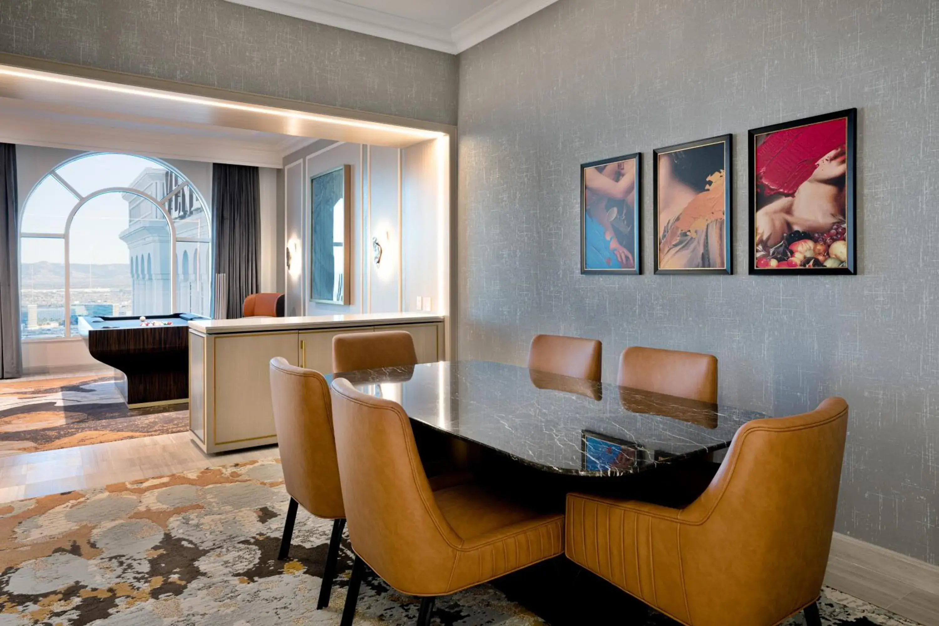 Dining area in The Venetian® Resort Las Vegas Dining area in The Venetian® Resort Las Vegas