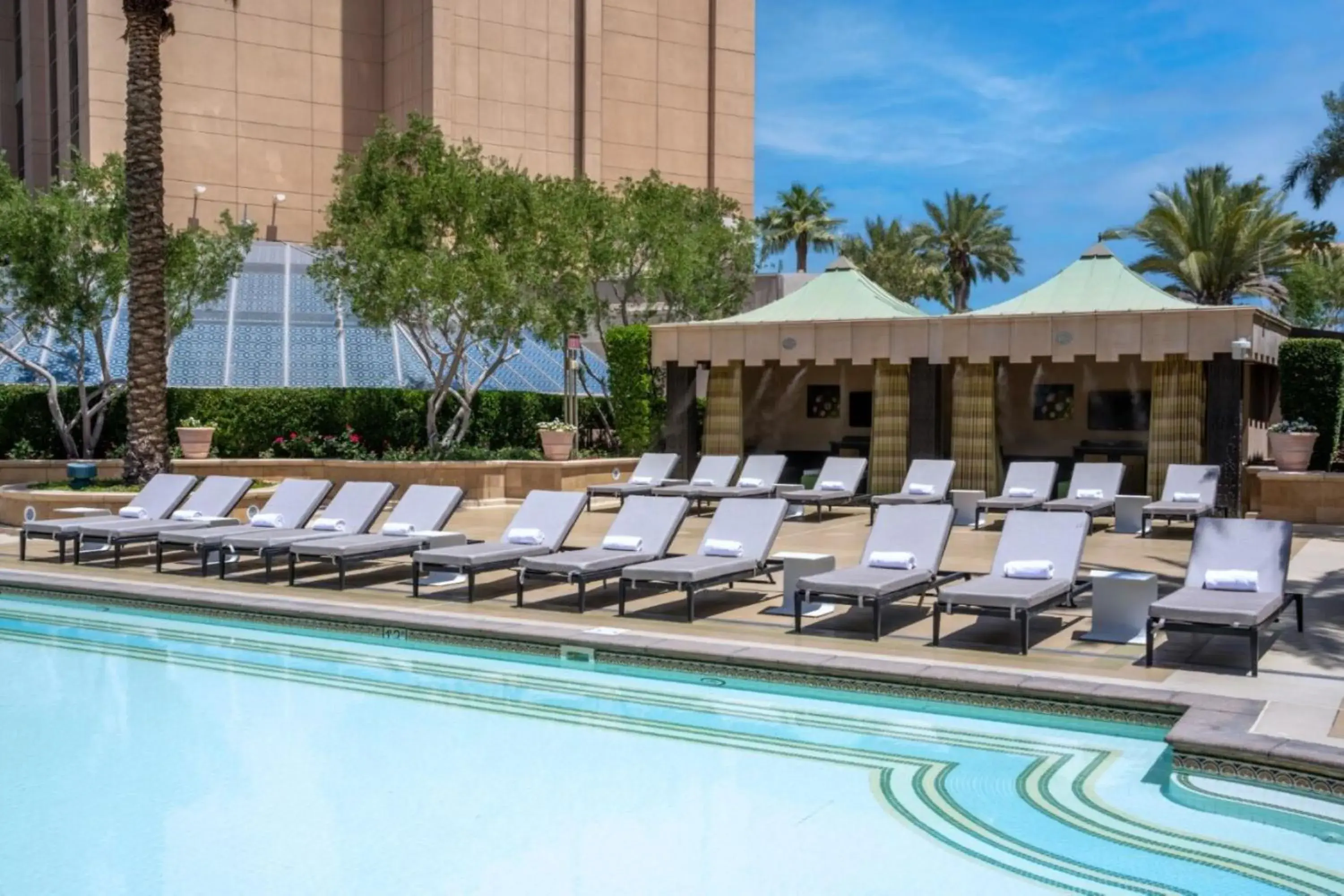 Swimming pool in The Palazzo at The Venetian® Swimming pool in The Palazzo at The Venetian®
