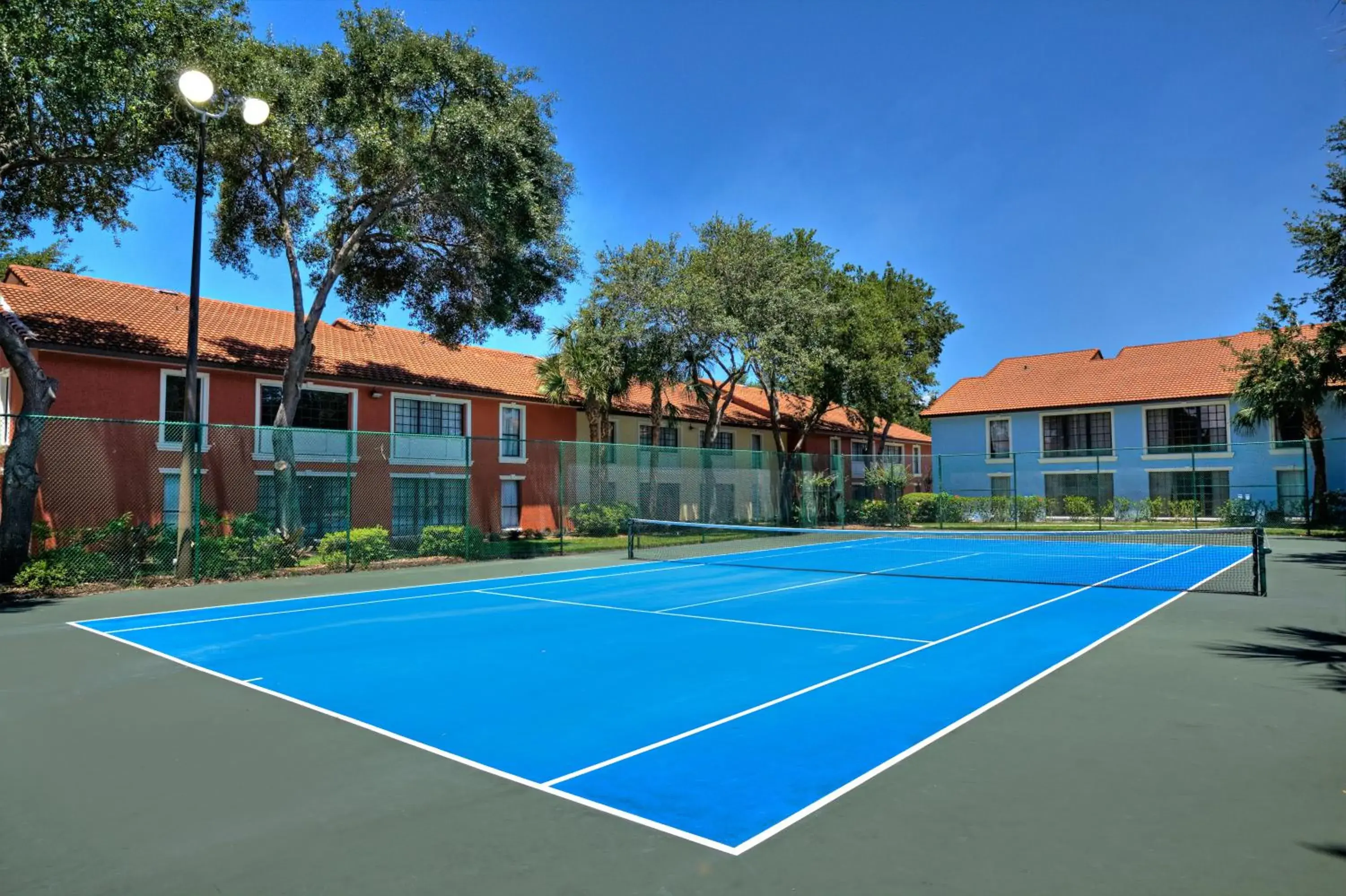 Tennis court in Legacy Vacation Resorts - Disney and Lake Buena Vista Tennis court in Legacy Vacation Resorts - Disney and Lake Buena Vista
