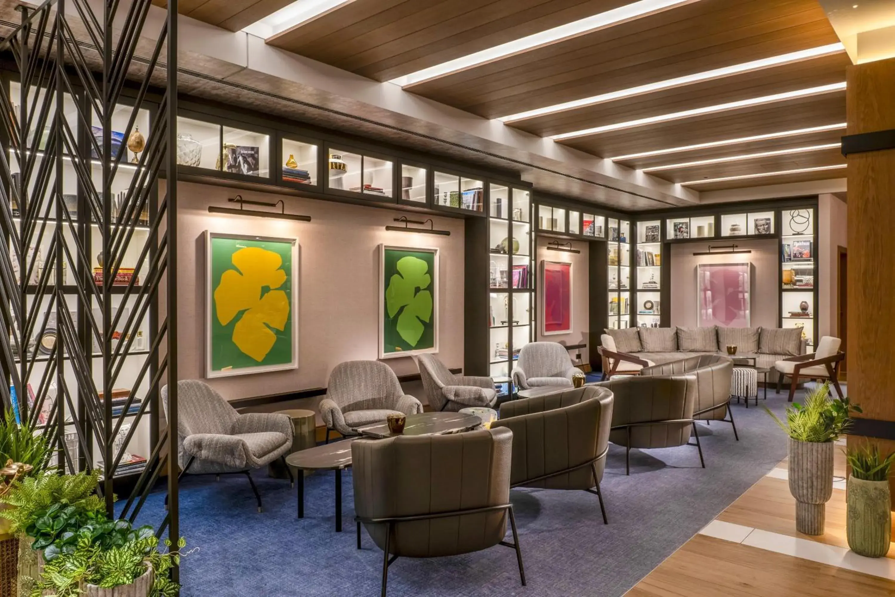 Lobby or reception in DoubleTree by Hilton Berlin Ku'damm Lobby or reception in DoubleTree by Hilton Berlin Ku'damm