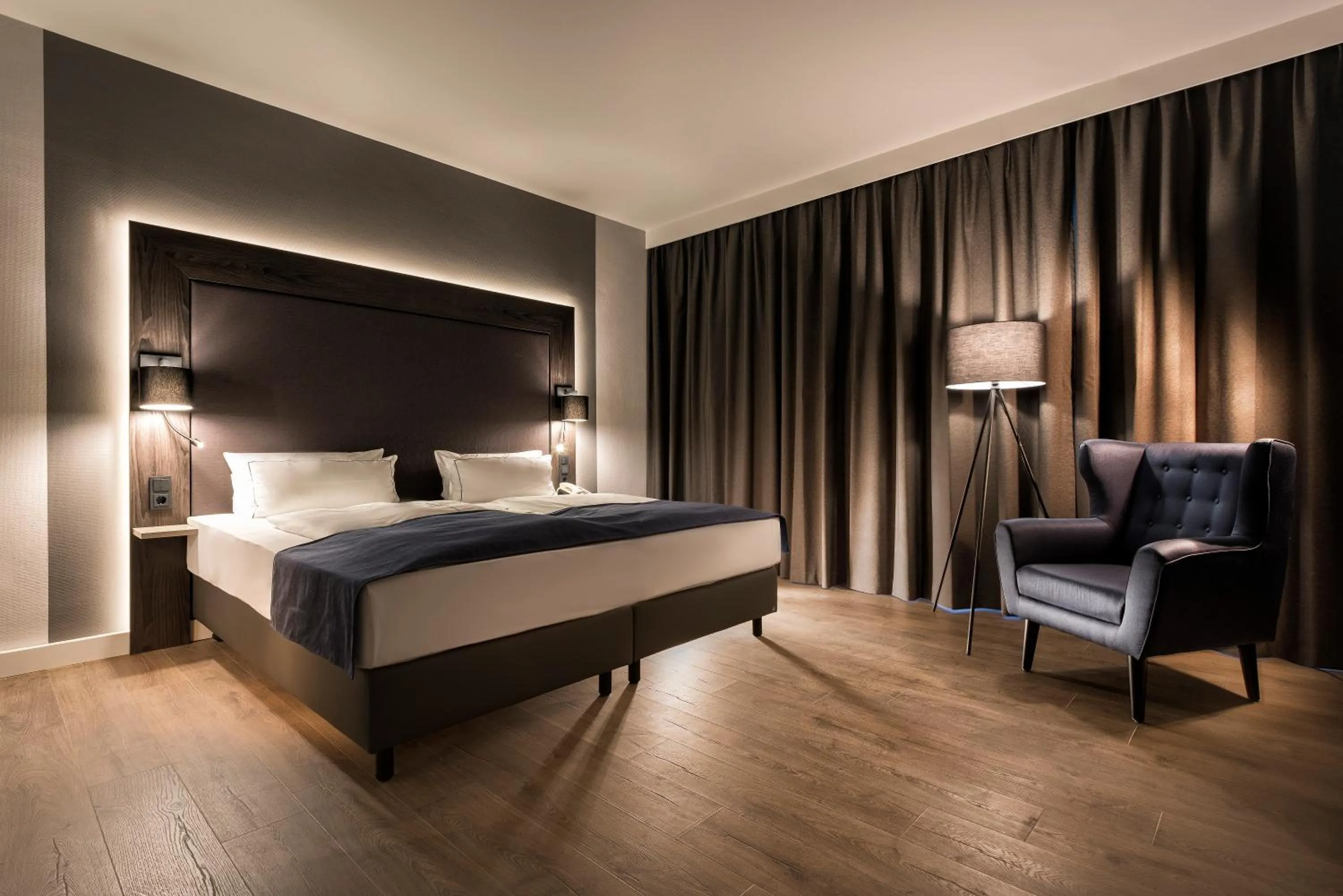 Bedroom, Bed in Holiday Inn Berlin City-West by IHG