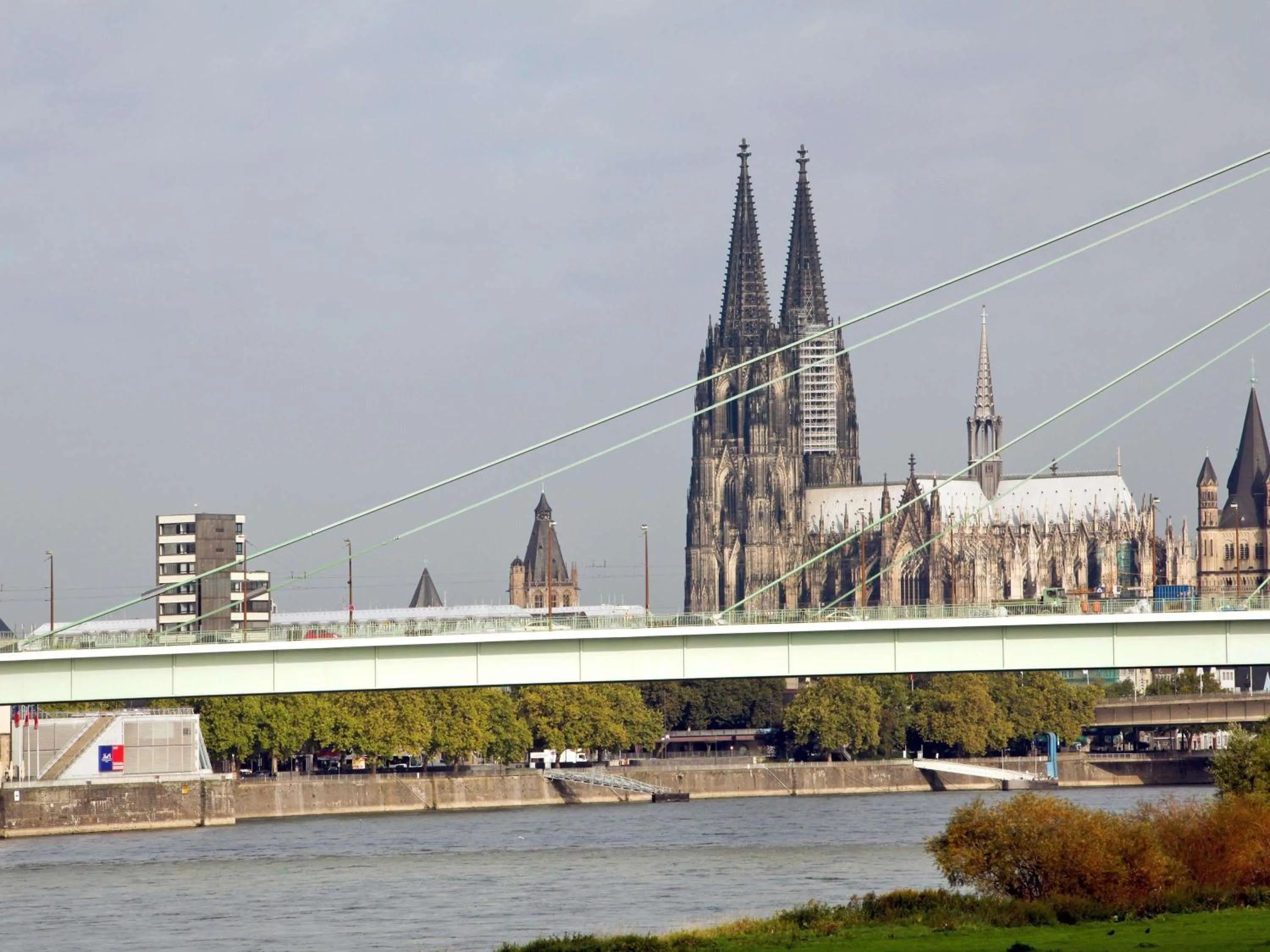 Property building in Mercure Hotel Severinshof Köln City