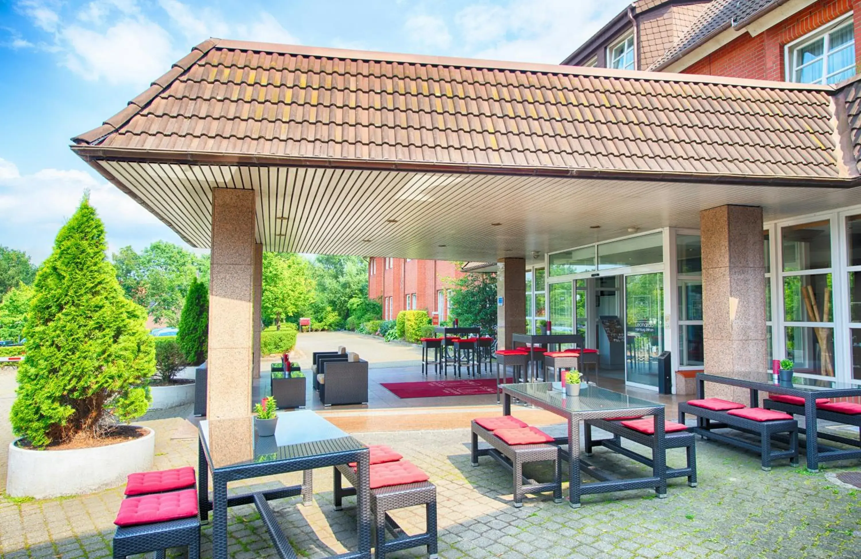 Balcony/Terrace in Leonardo Hotel Hamburg Stillhorn Balcony/Terrace in Leonardo Hotel Hamburg Stillhorn