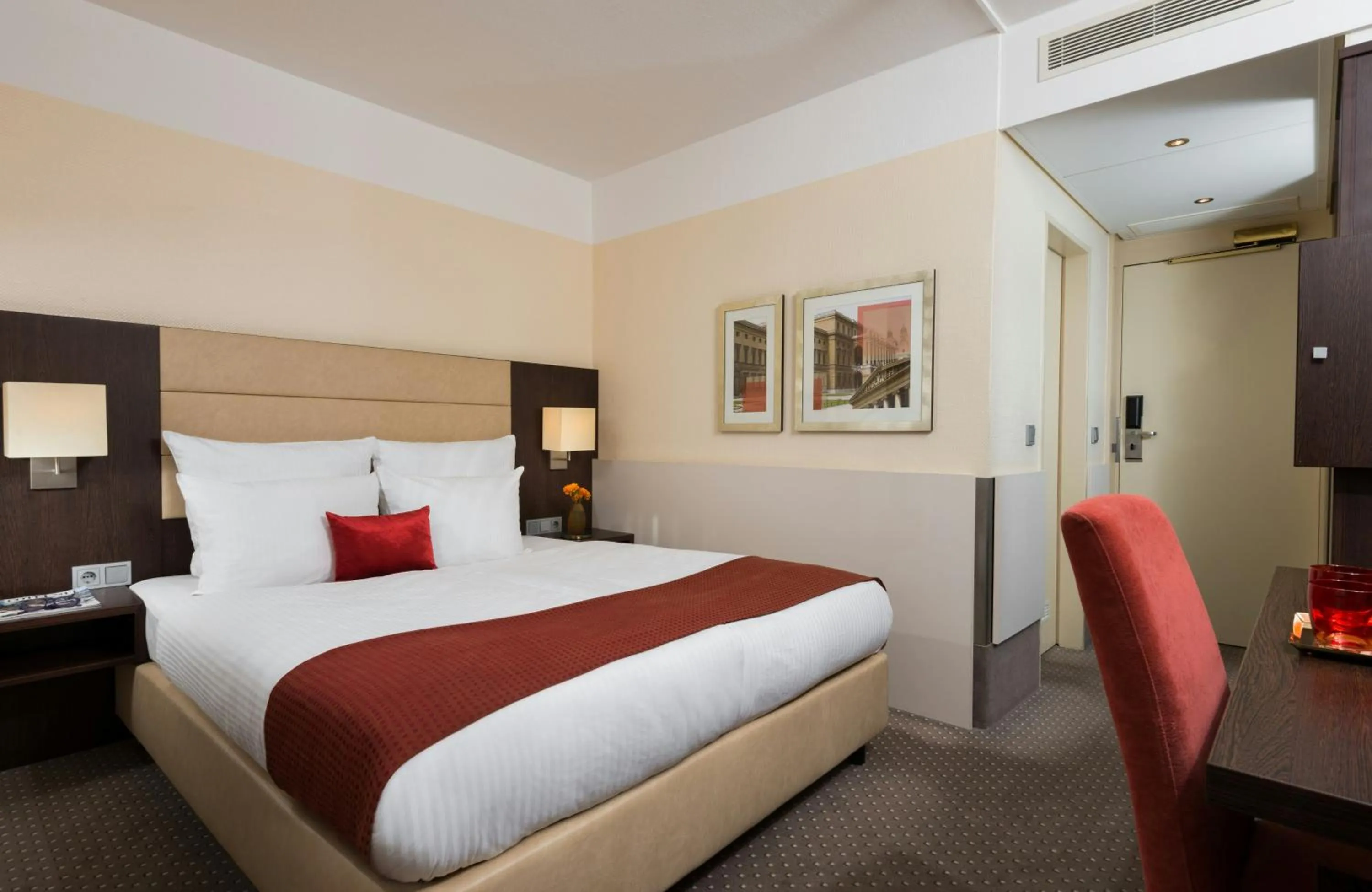 Leonardo Hotel Munich Arabellapark