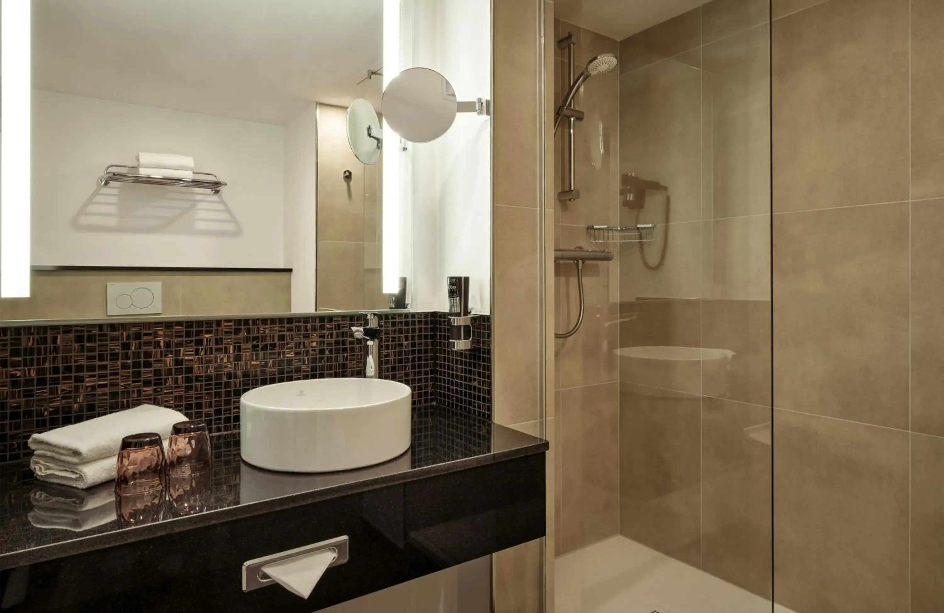 Bathroom in Leonardo Hotel Hamburg City Nord Bathroom in Leonardo Hotel Hamburg City Nord