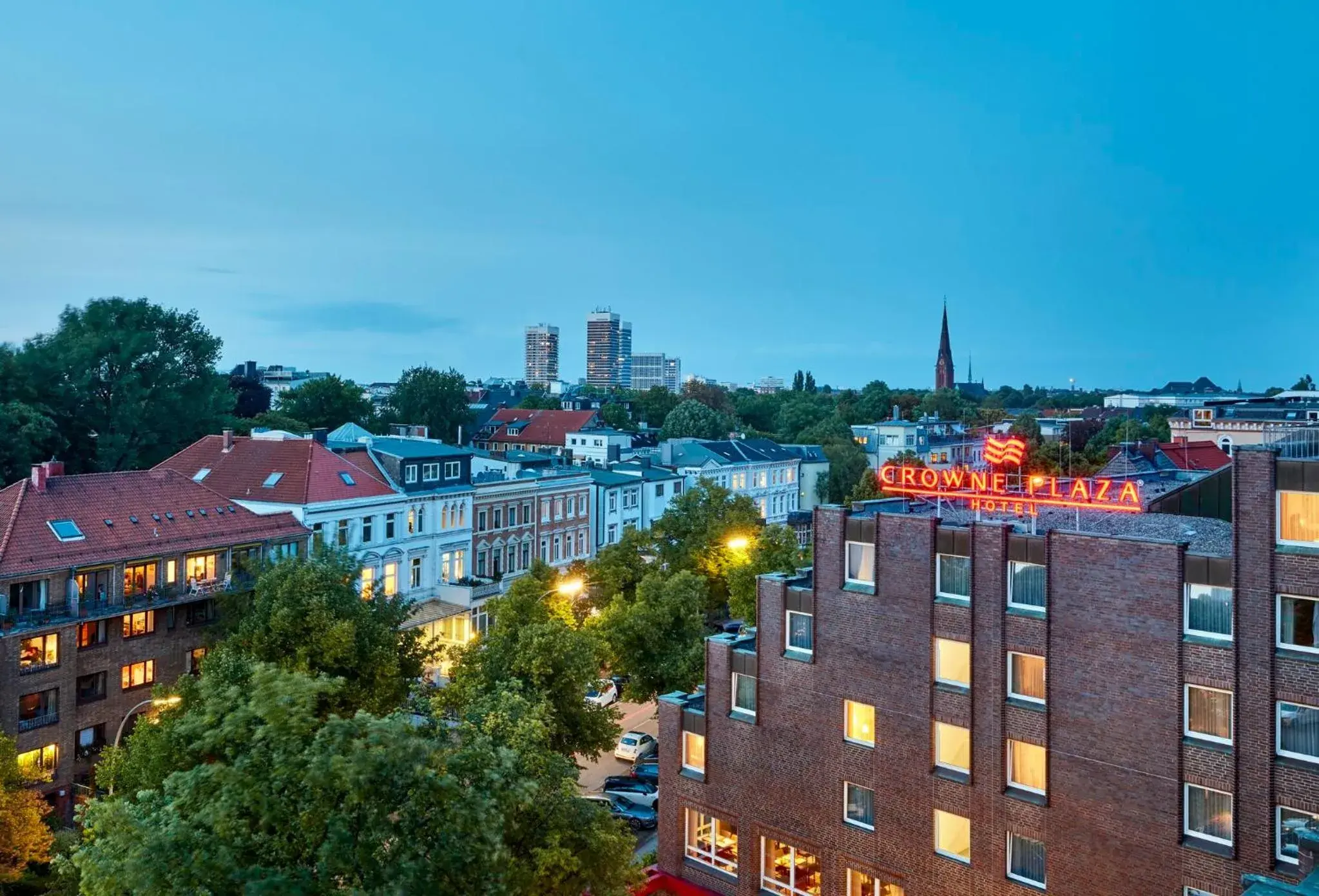 Property building in Crowne Plaza Hamburg-City Alster by IHG Property building in Crowne Plaza Hamburg-City Alster by IHG