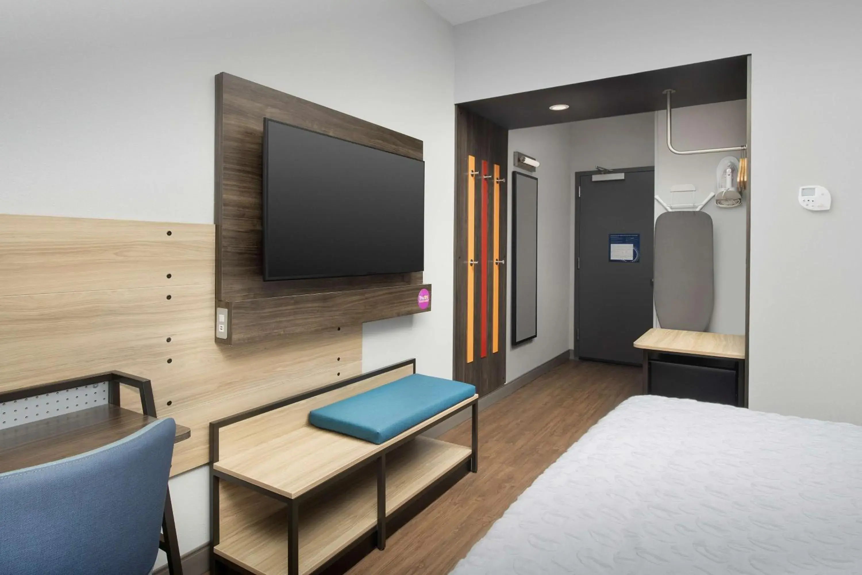 Bedroom, Bed in Tru By Hilton Orlando Convention Center Bedroom, Bed in Tru By Hilton Orlando Convention Center