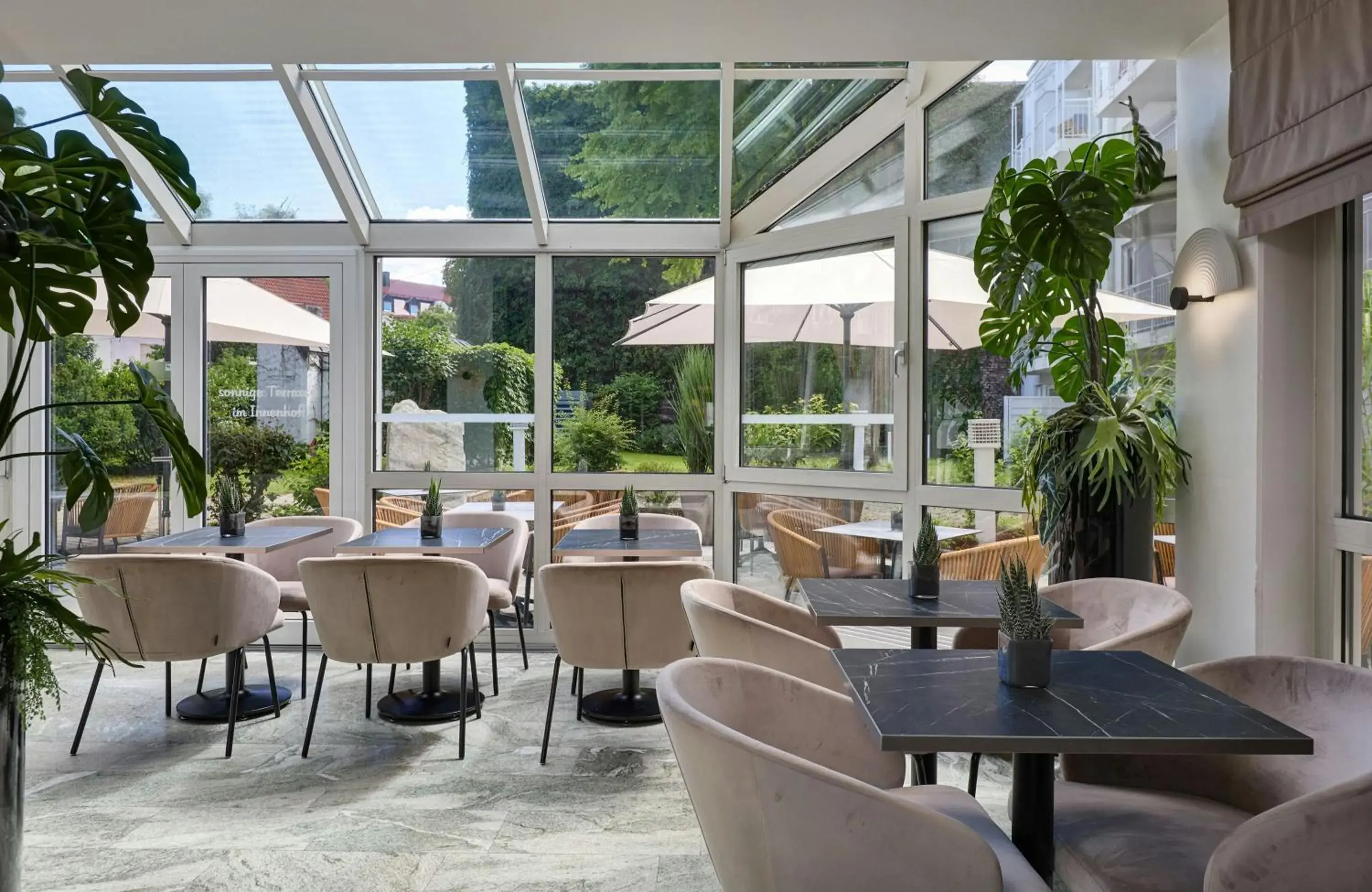 Leonardo Hotel München City West Leonardo Hotel München City West