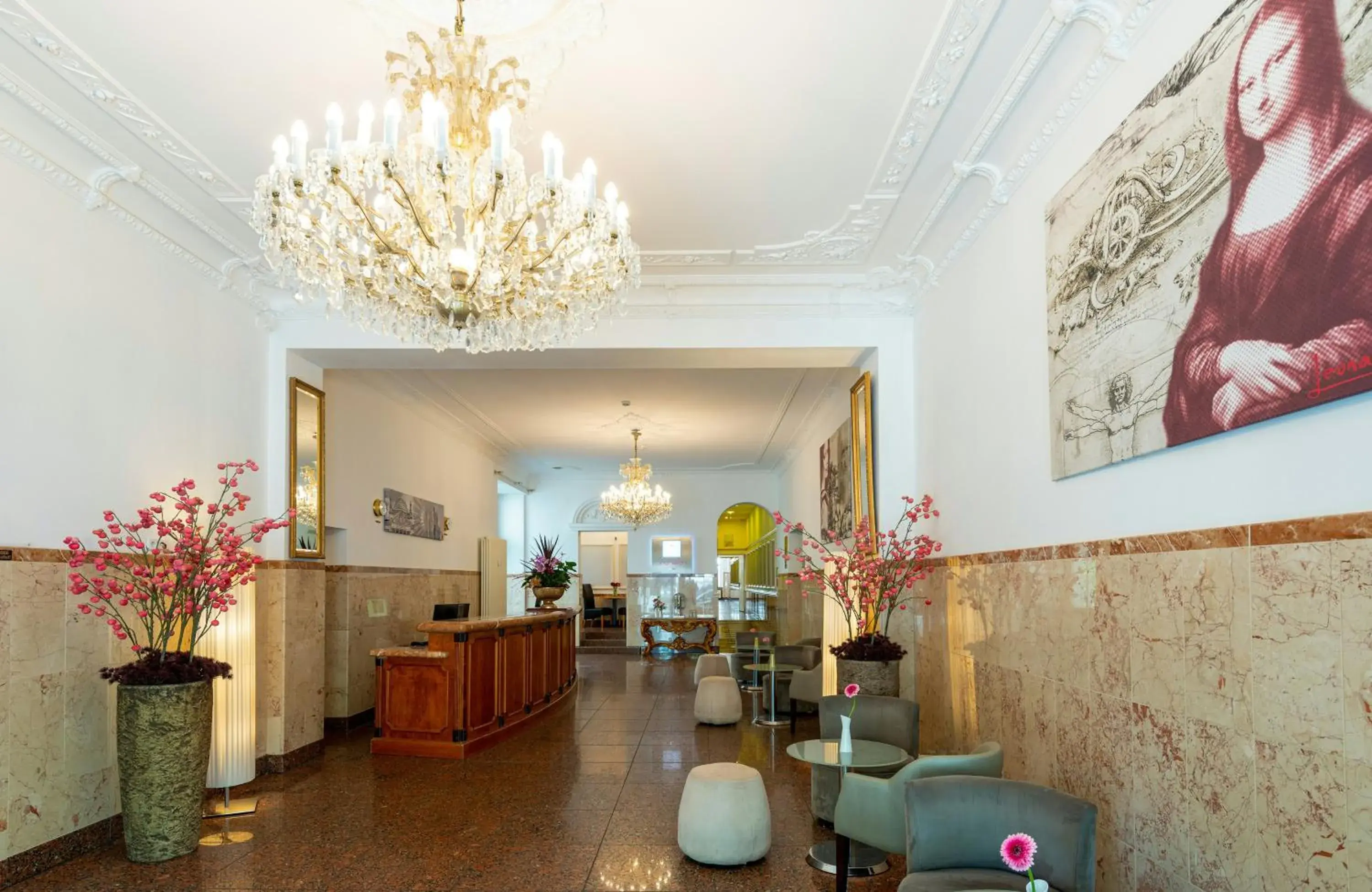 Lobby or reception in Leonardo Hotel Berlin KU'DAMM Lobby or reception in Leonardo Hotel Berlin KU'DAMM