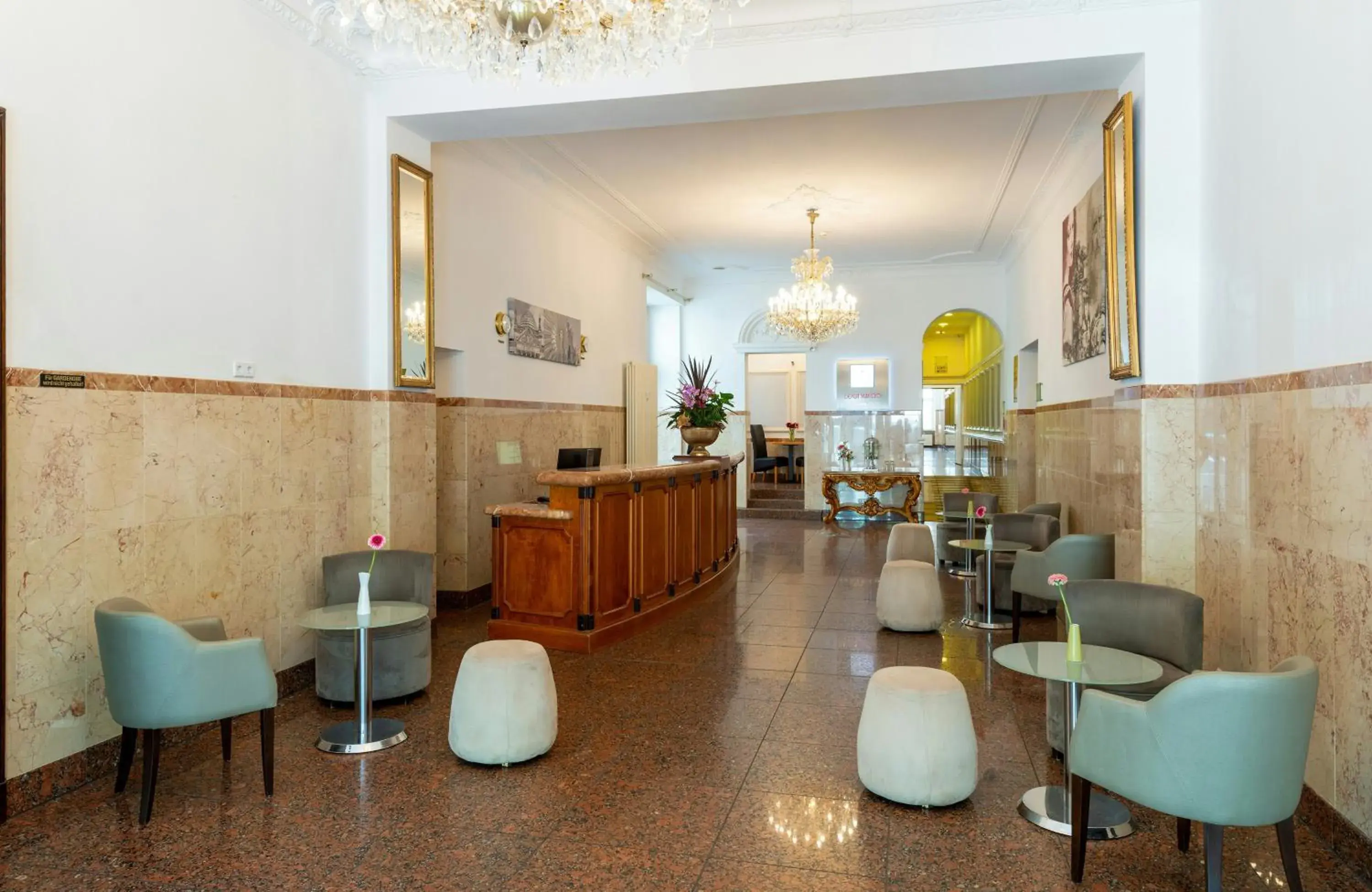 Lobby or reception in Leonardo Hotel Berlin KU'DAMM Lobby or reception in Leonardo Hotel Berlin KU'DAMM