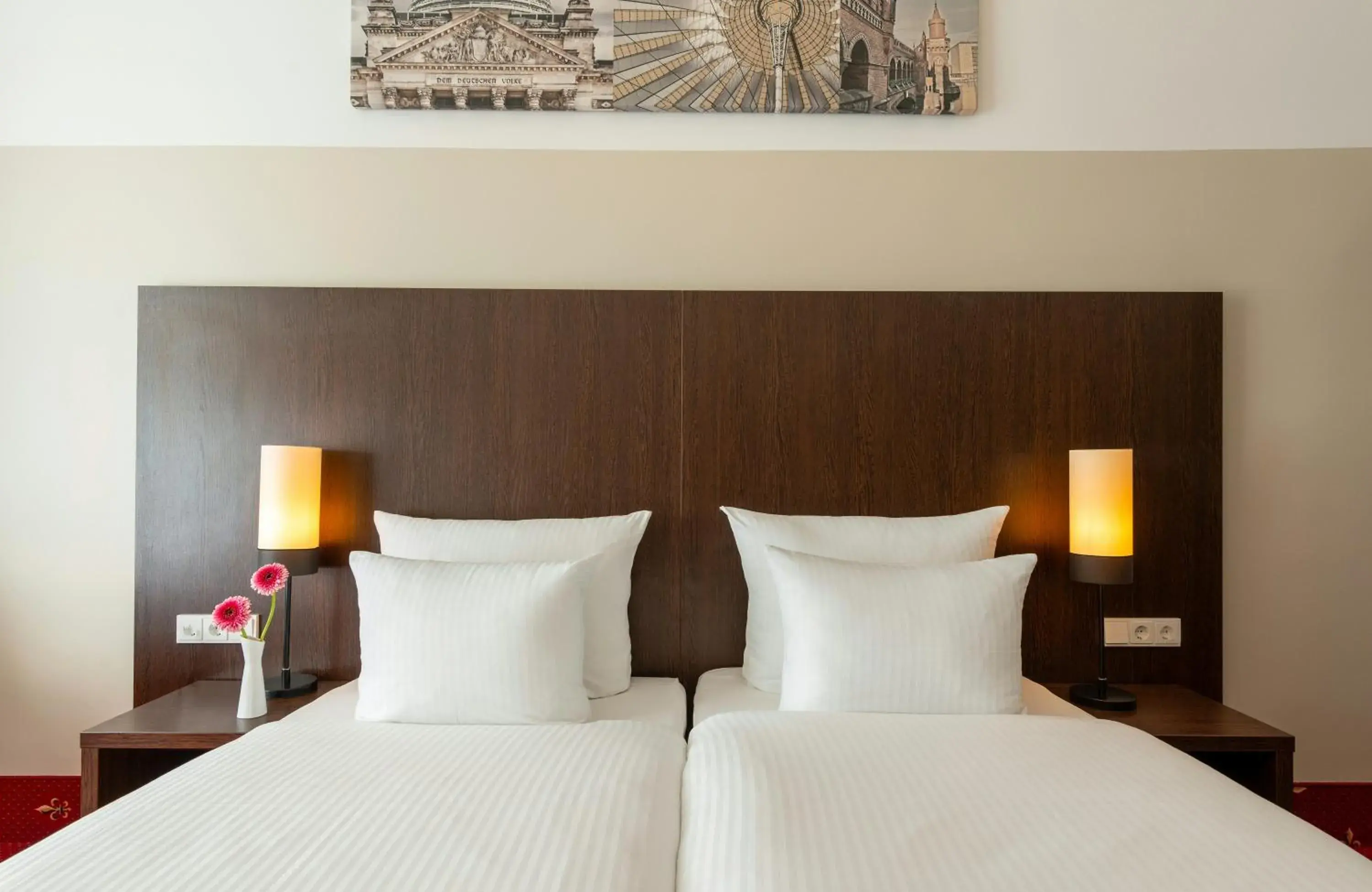 Other, Bed in Leonardo Hotel Berlin KU'DAMM Other, Bed in Leonardo Hotel Berlin KU'DAMM