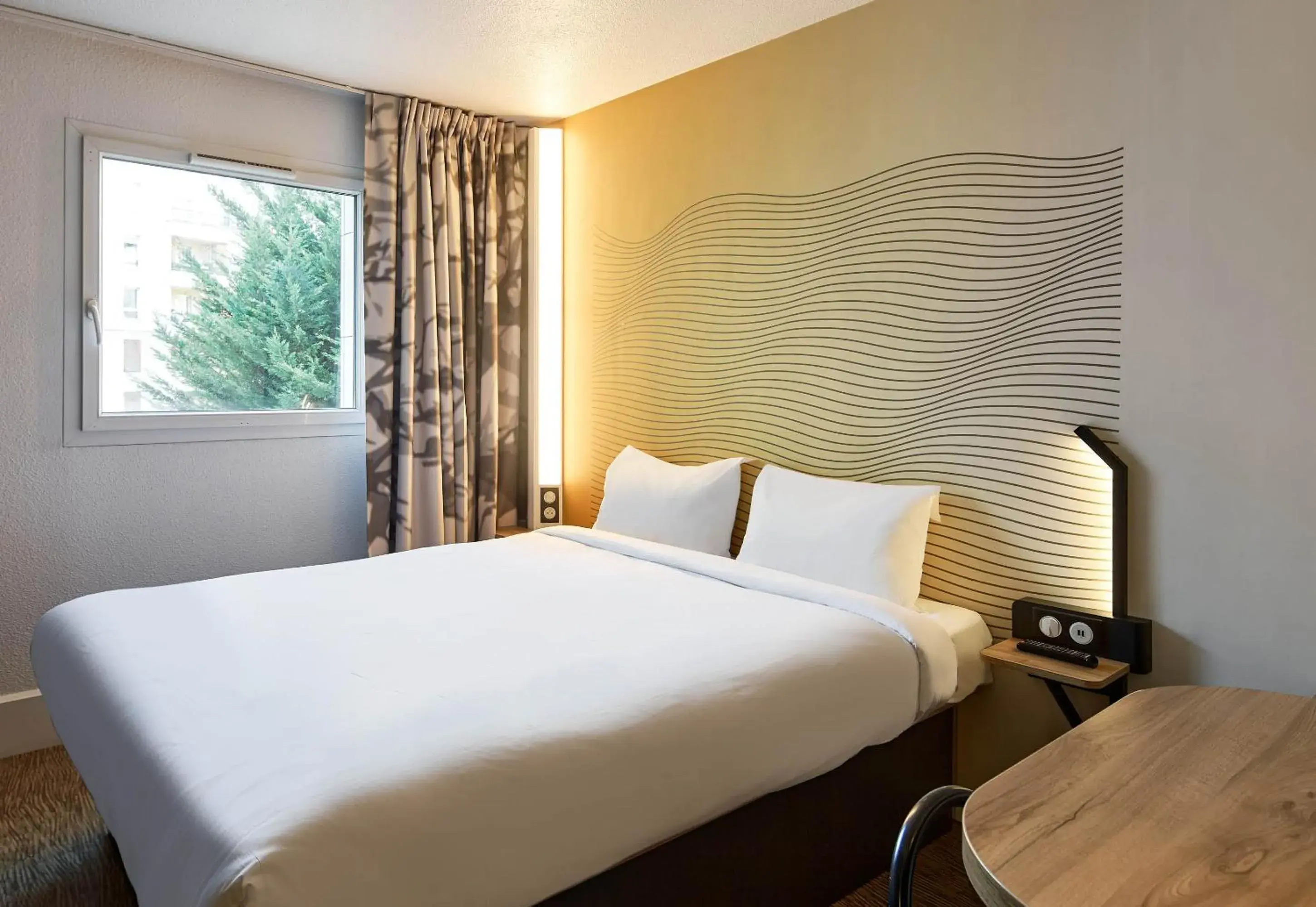 Bedroom, Bed in B&B HOTEL Paris Saint-Denis Pleyel Bedroom, Bed in B&B HOTEL Paris Saint-Denis Pleyel
