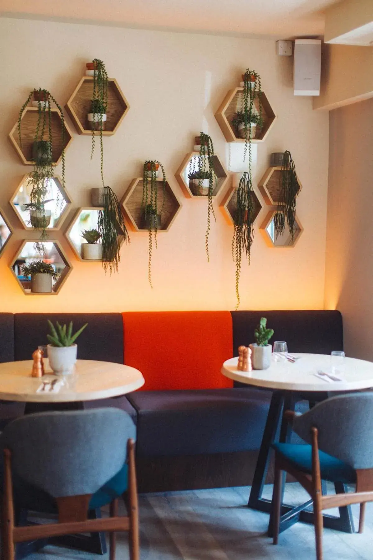 Restaurant/places to eat in The Corner London City Restaurant/places to eat in The Corner London City