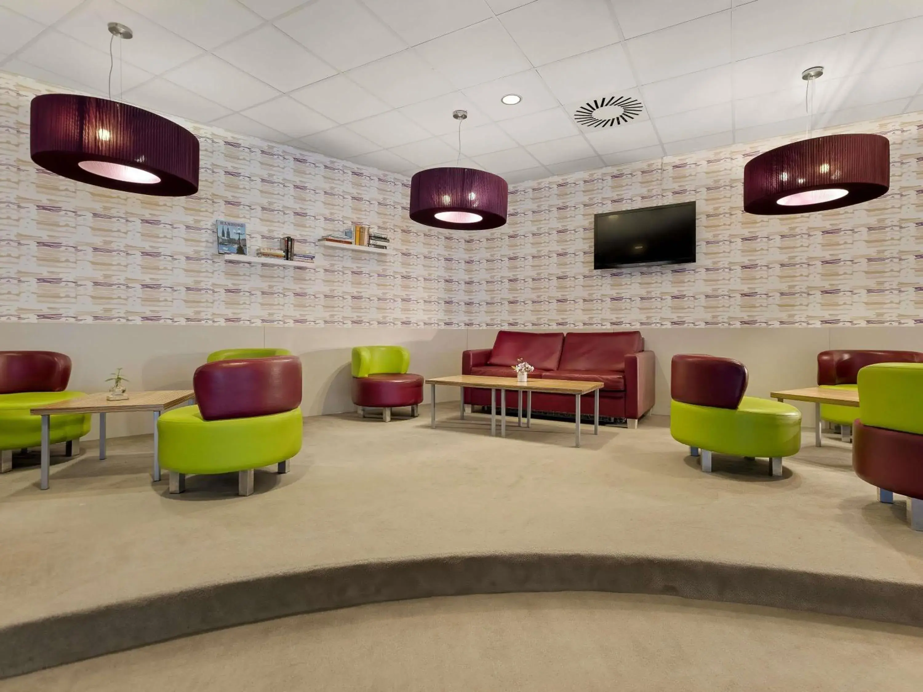 Property building in Mercure Hotel Hamburg am Volkspark Property building in Mercure Hotel Hamburg am Volkspark