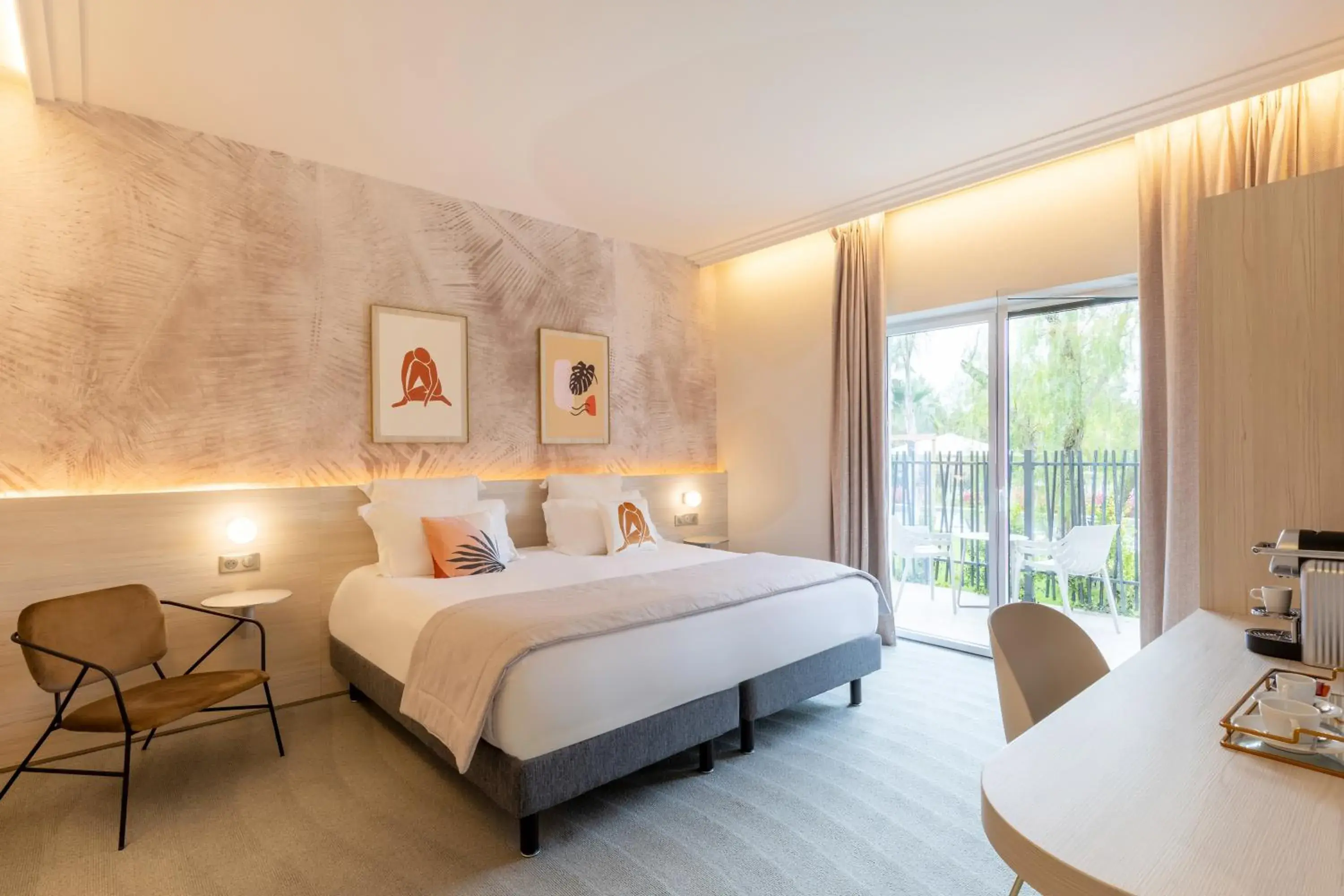Bedroom, Bed in Ilot du Golf BW Premier Collection Bedroom, Bed in Ilot du Golf BW Premier Collection