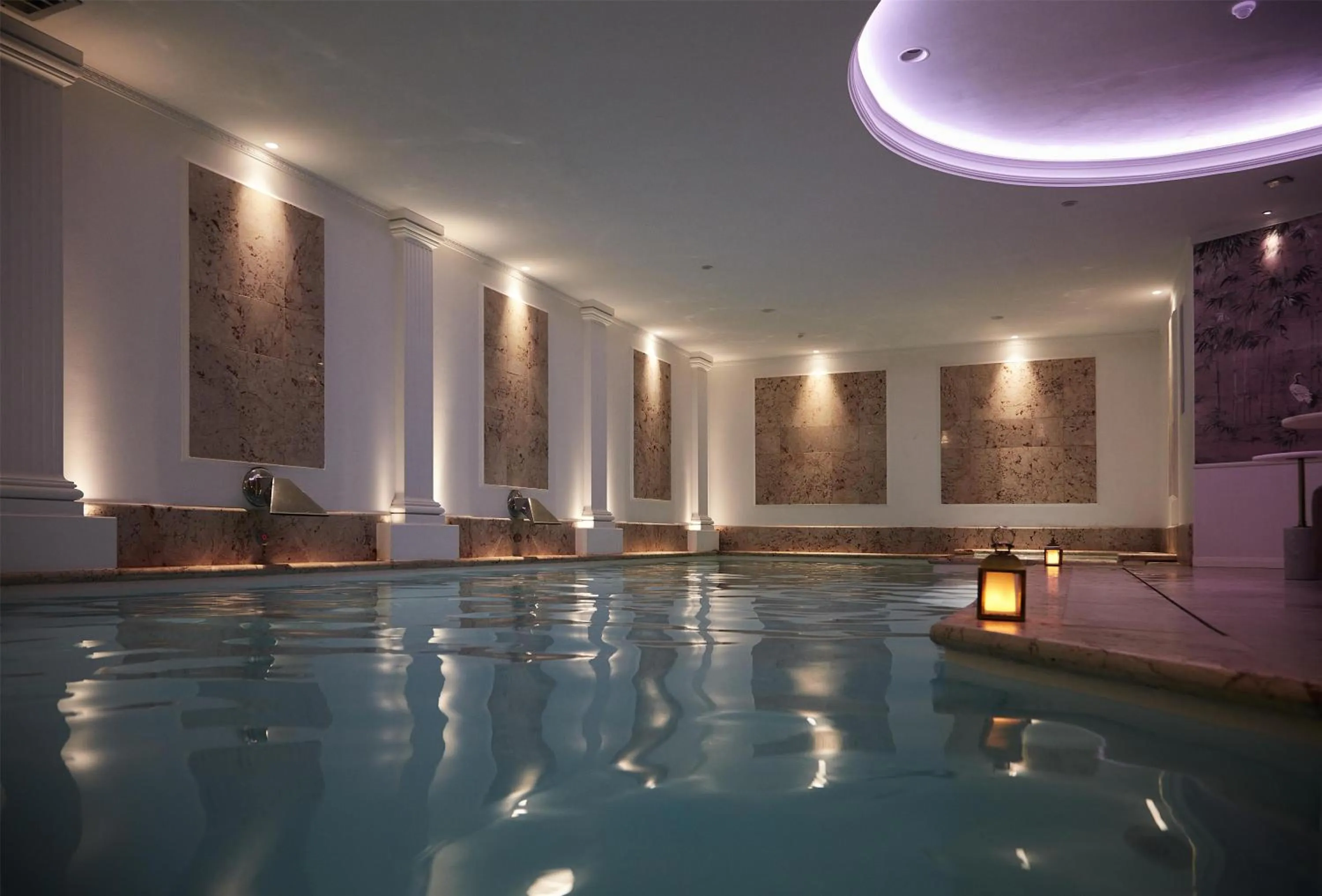 Pool view in Paris j'Adore Hotel & Spa