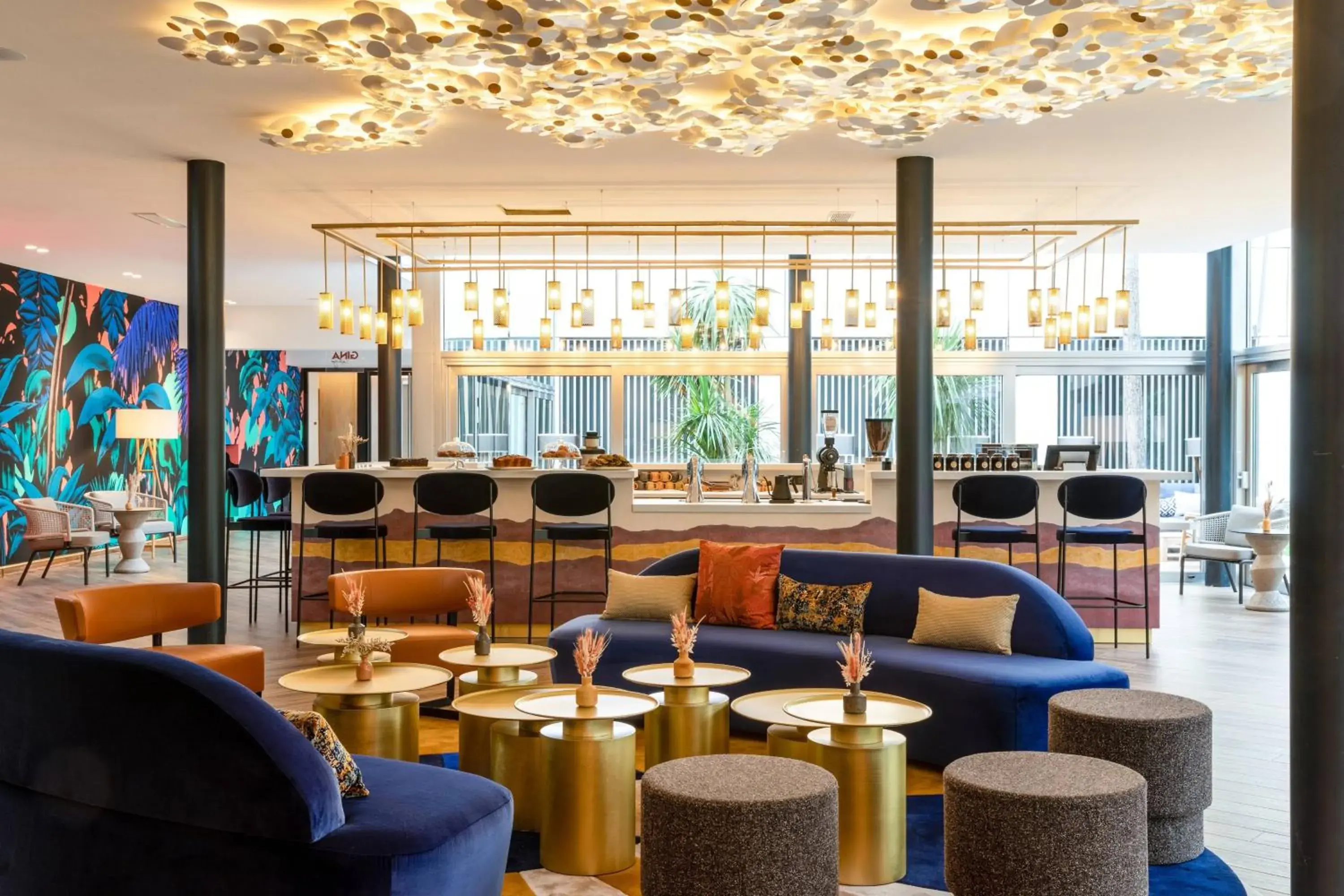 Restaurant/places to eat in Renaissance Bordeaux Hotel Restaurant/places to eat in Renaissance Bordeaux Hotel