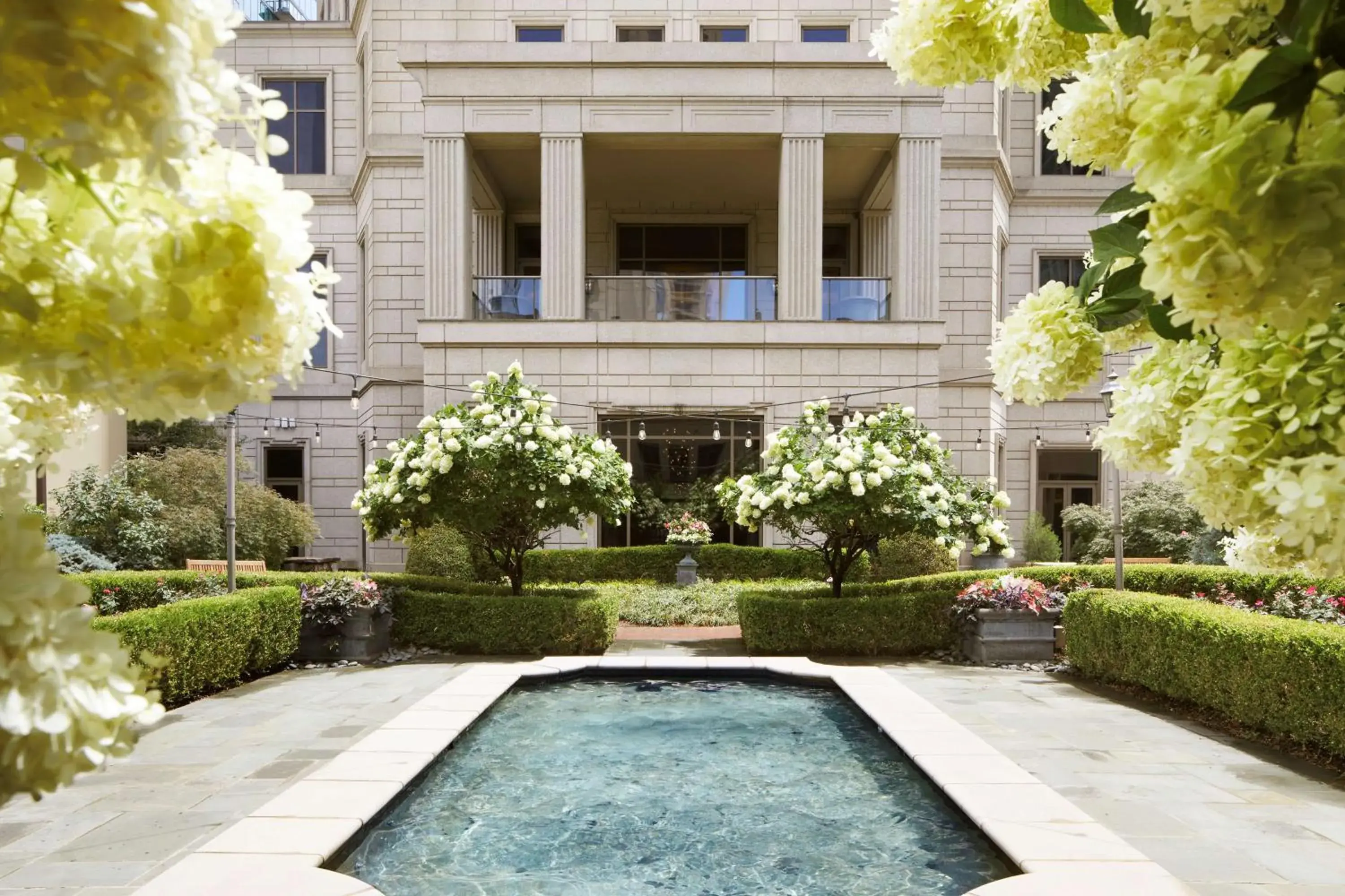 Waldorf Astoria Atlanta Buckhead Waldorf Astoria Atlanta Buckhead