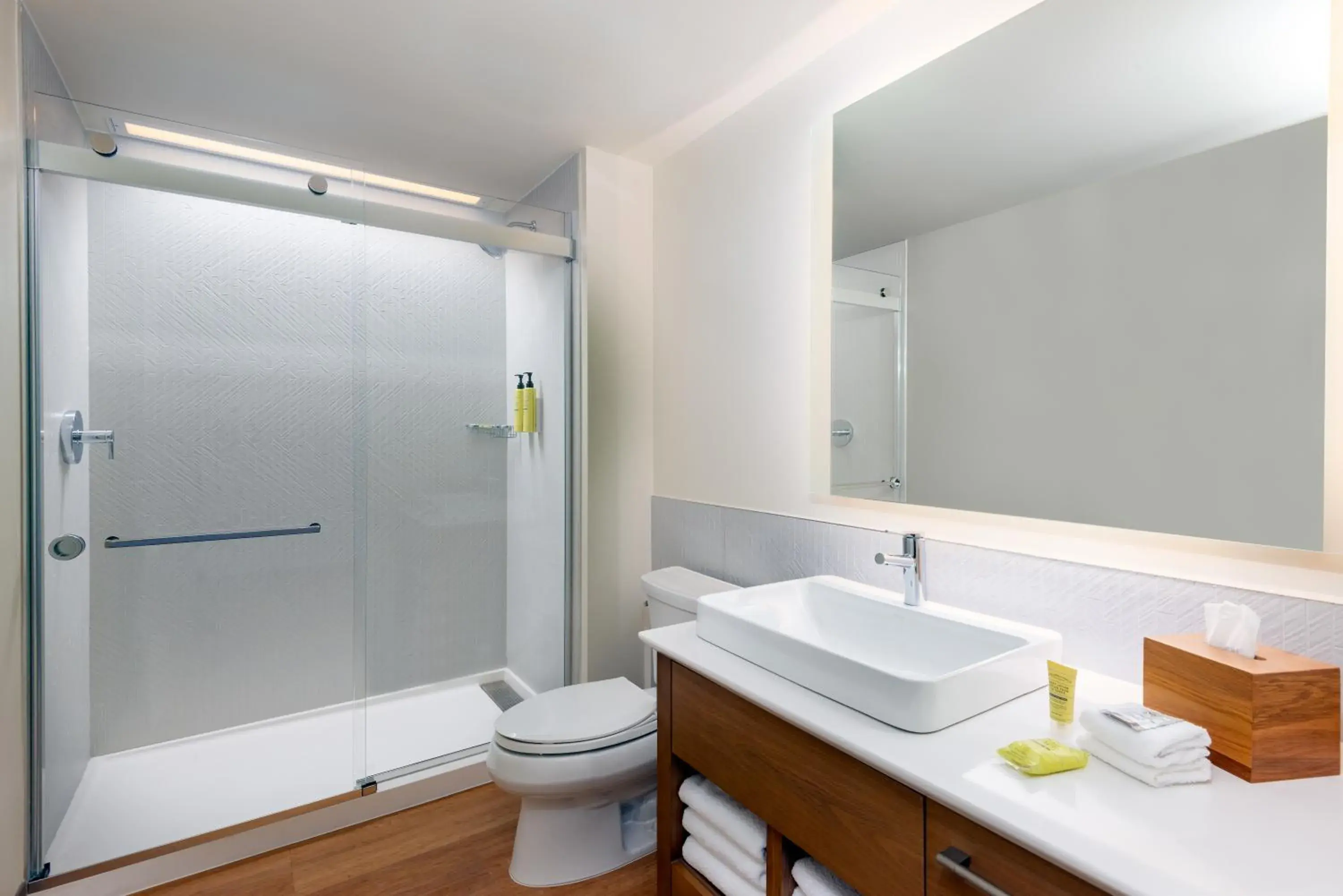 Bathroom in Element Atlanta Midtown Bathroom in Element Atlanta Midtown