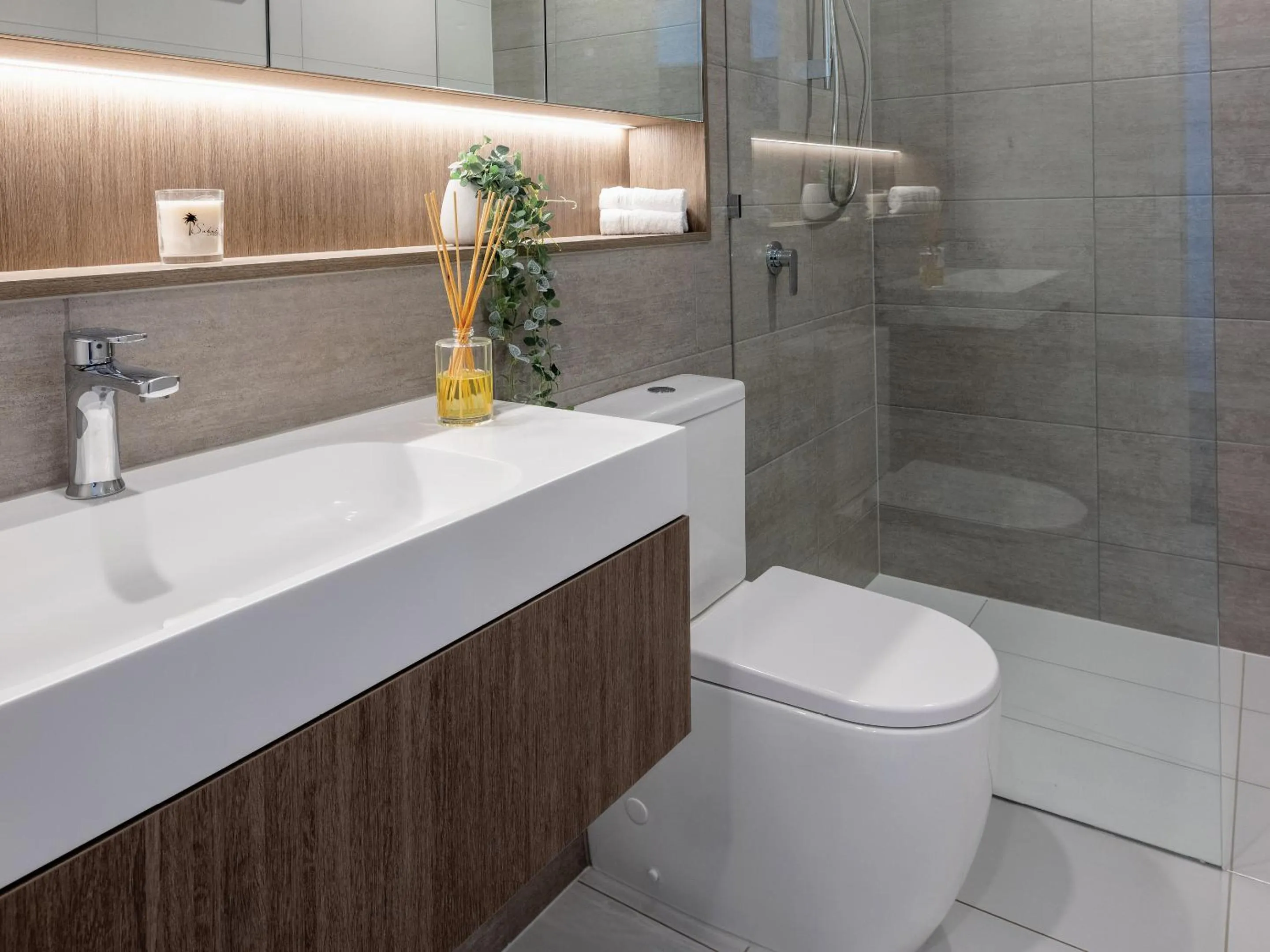 Shower in The Star Residences - Gold Coast