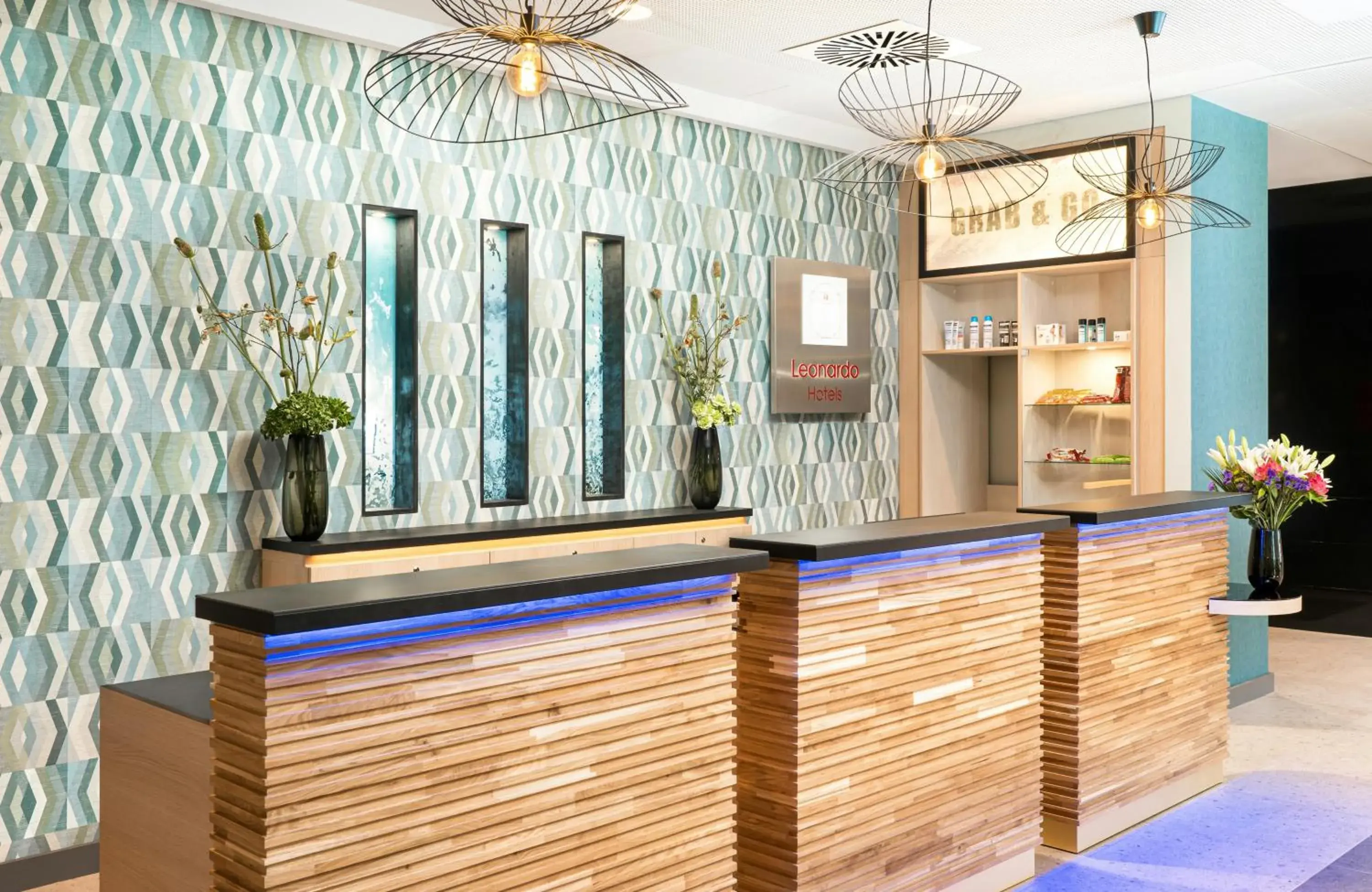 Lobby or reception in Leonardo Hotel Hamburg Altona Lobby or reception in Leonardo Hotel Hamburg Altona