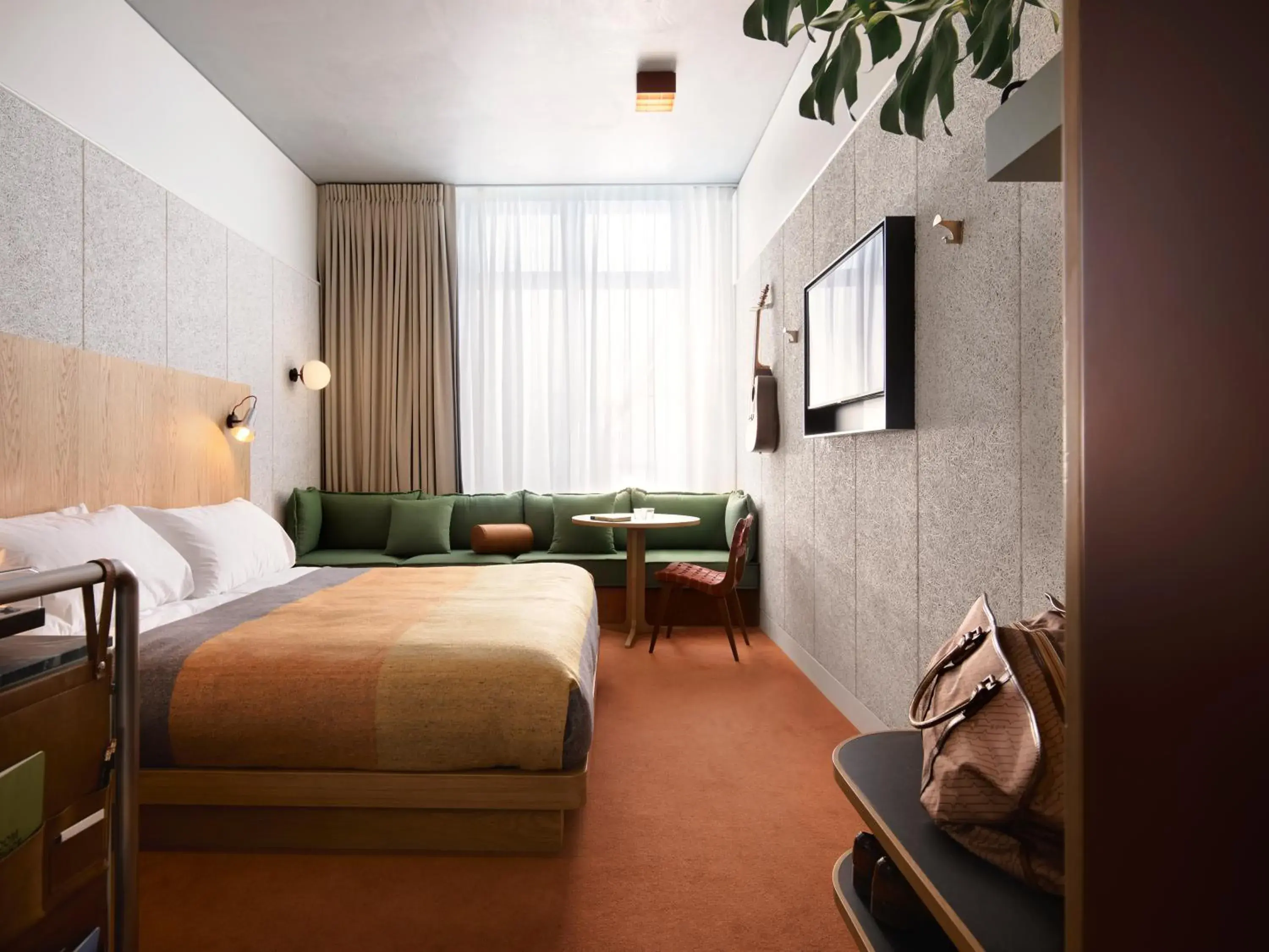 Photo of the whole room, Bed in Ace Hotel Sydney Photo of the whole room, Bed in Ace Hotel Sydney