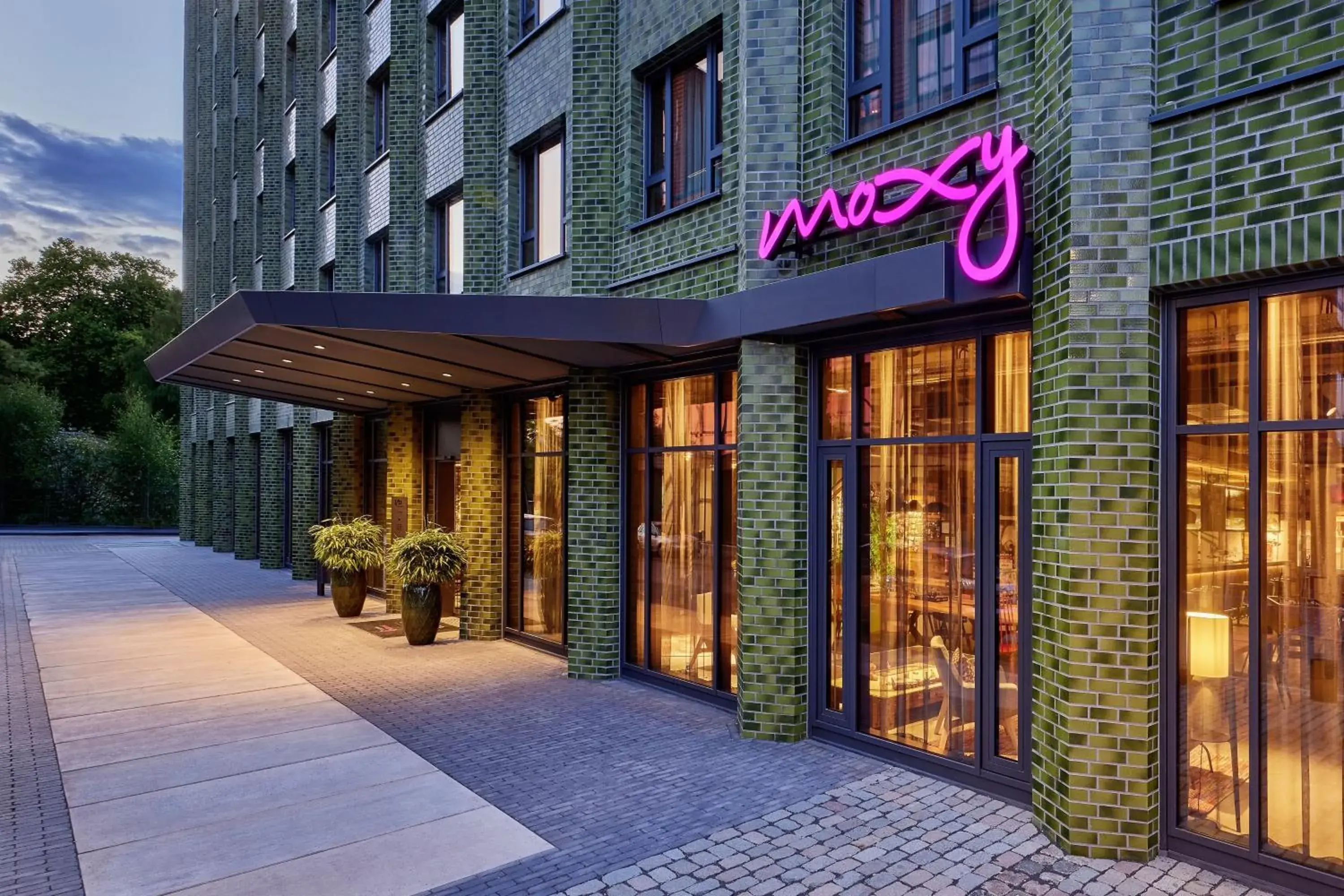 Property building in Moxy Cologne Muelheim Property building in Moxy Cologne Muelheim